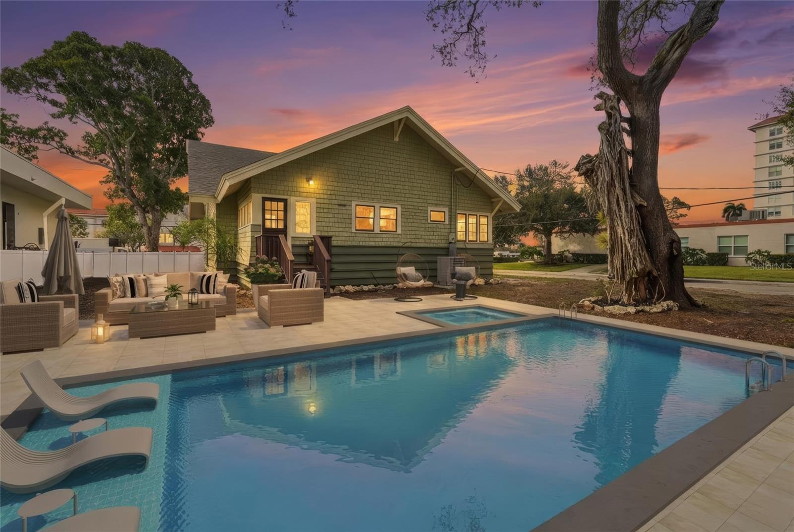 Image 48 of 57 For 1550 3rd Avenue W