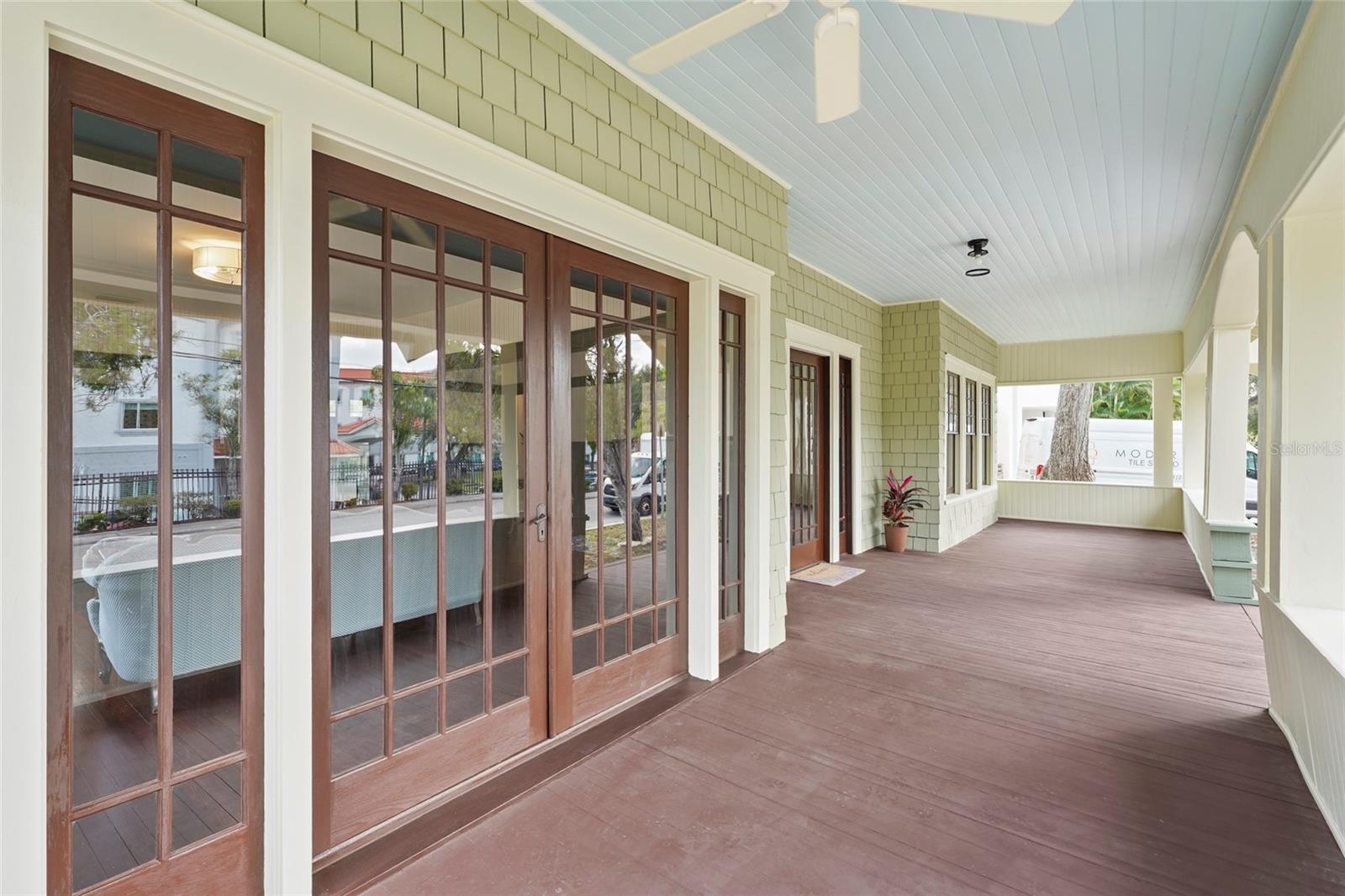 Image 6 of 57 For 1550 3rd Avenue W