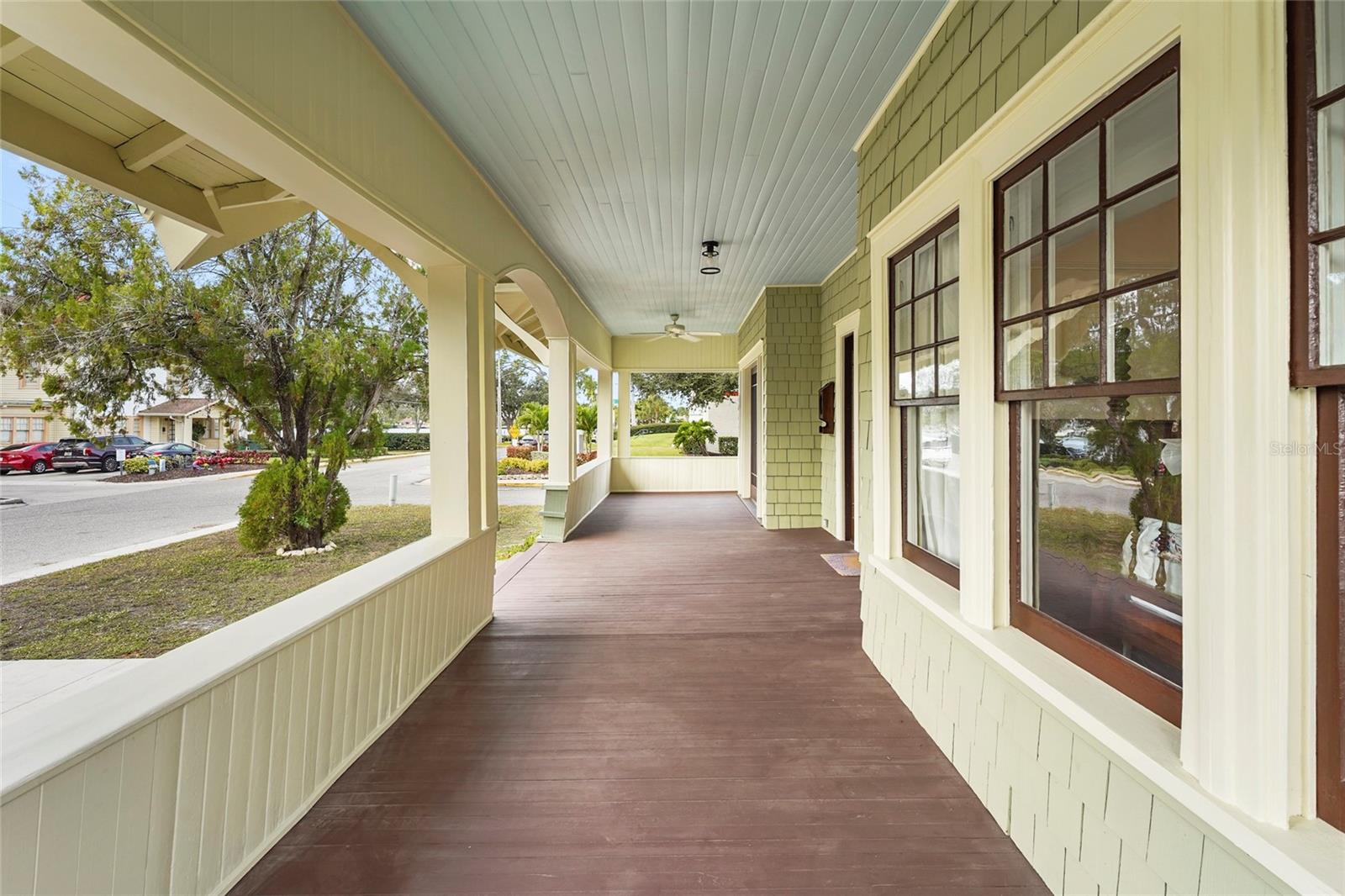 Image 9 of 57 For 1550 3rd Avenue W