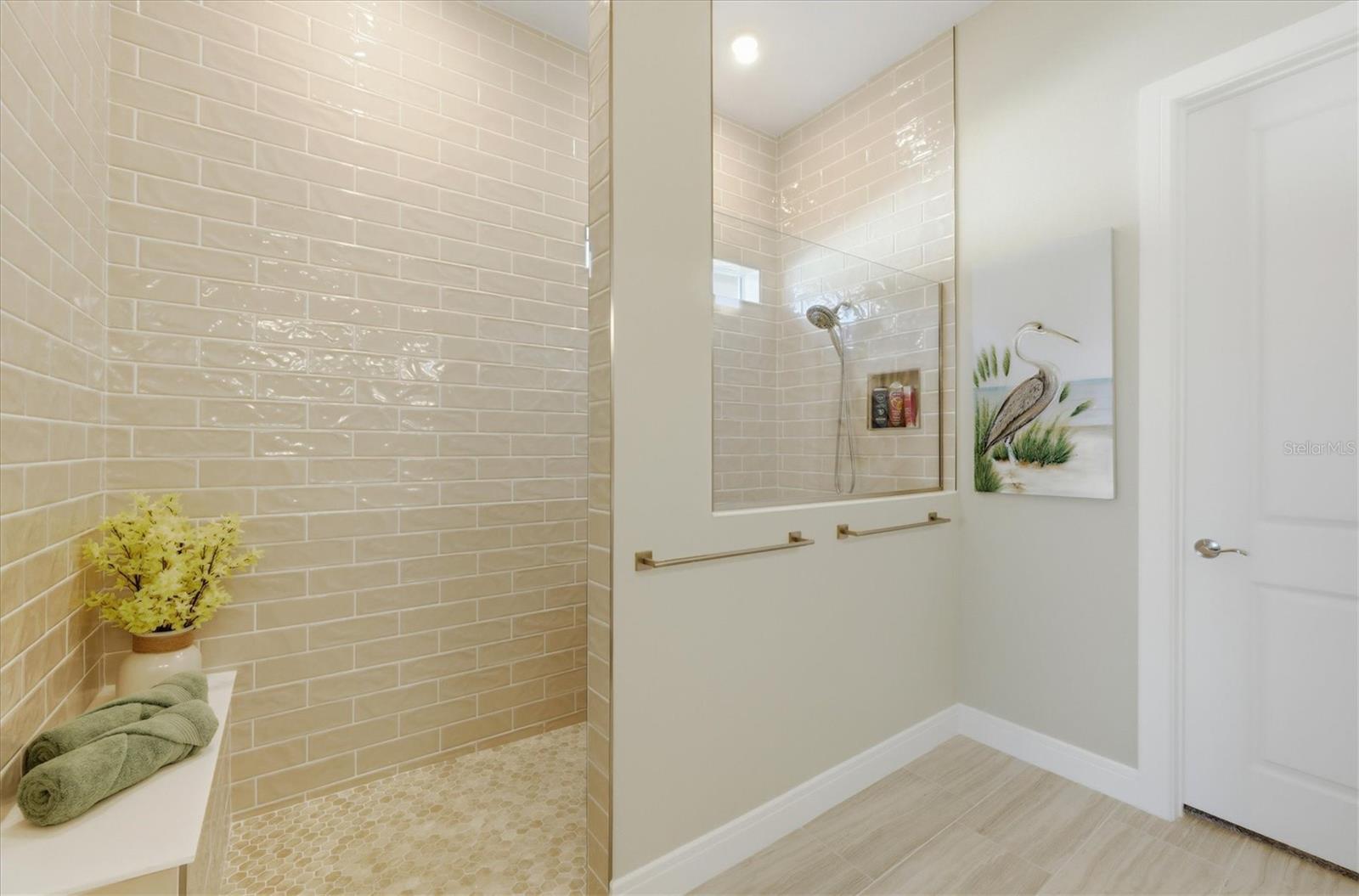 Image 19 of 51 For 9311 Barrier Coast Trail