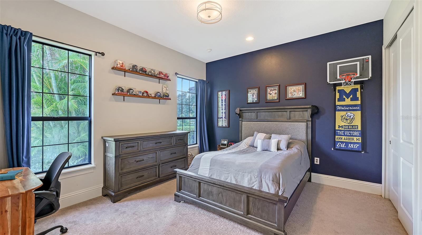 Image 31 of 73 For 8361 Lindrick Lane