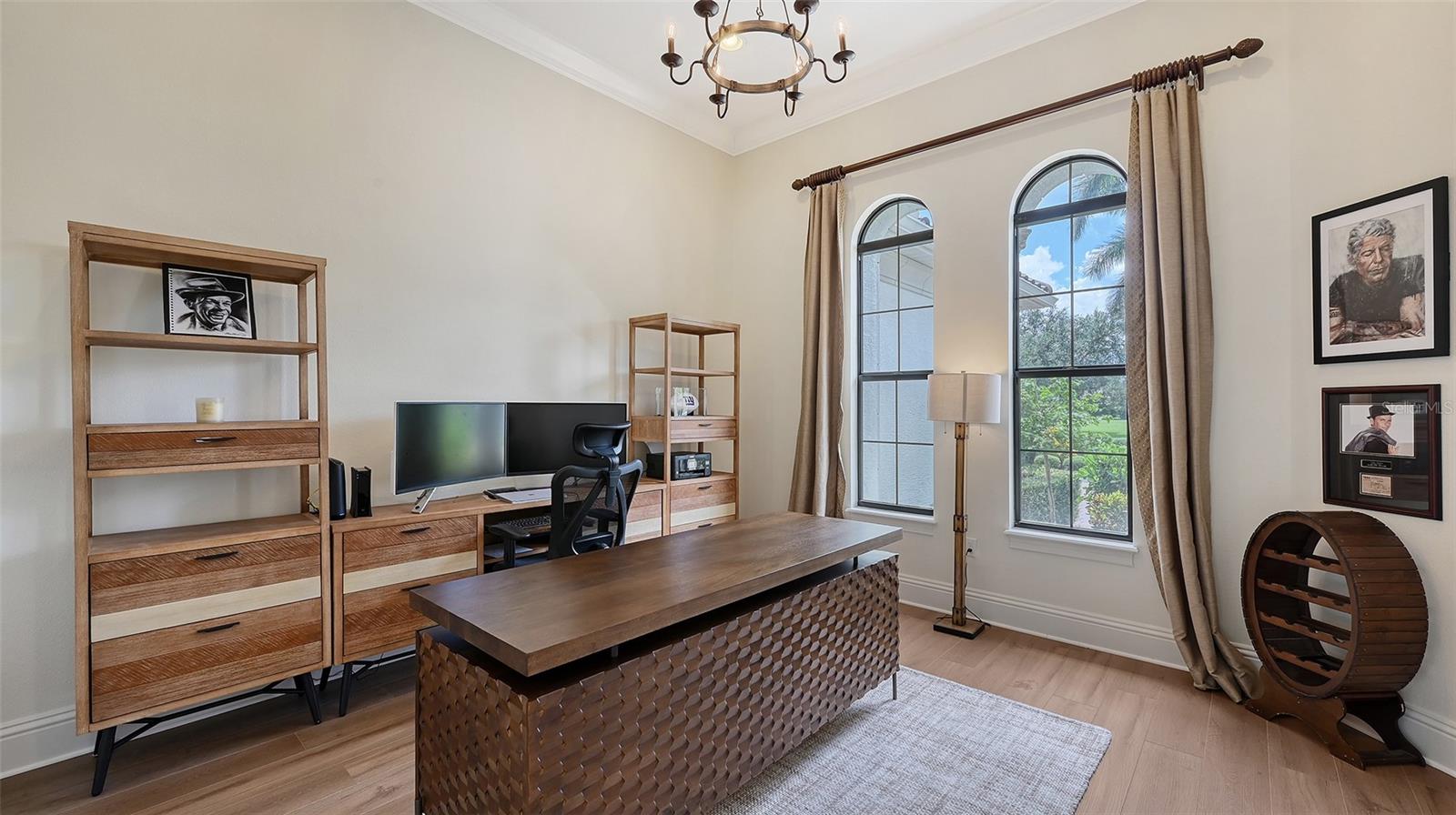 Image 38 of 73 For 8361 Lindrick Lane