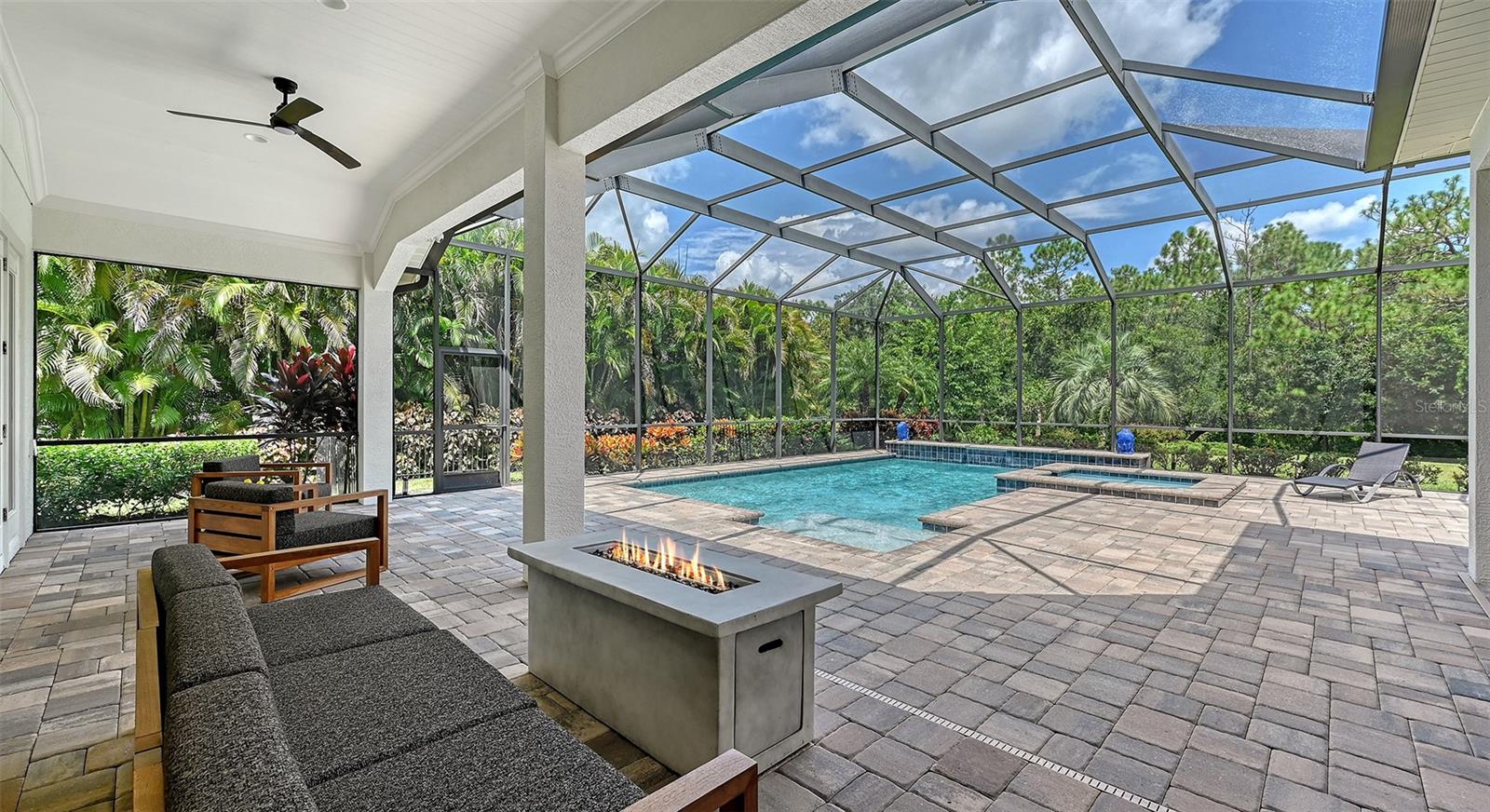 Image 40 of 73 For 8361 Lindrick Lane