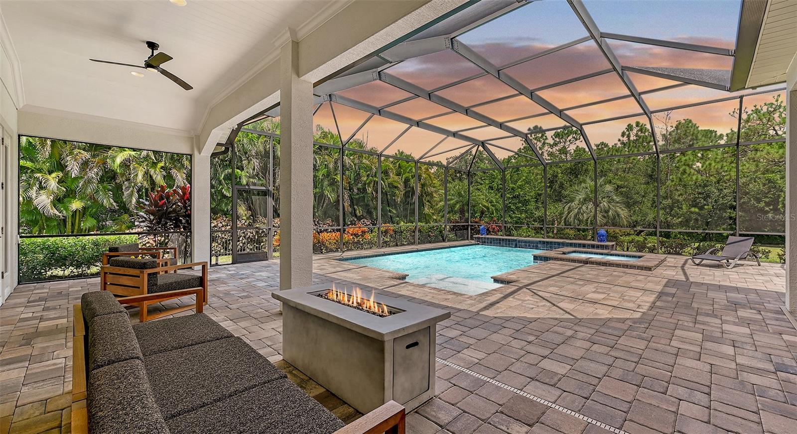 Image 55 of 73 For 8361 Lindrick Lane