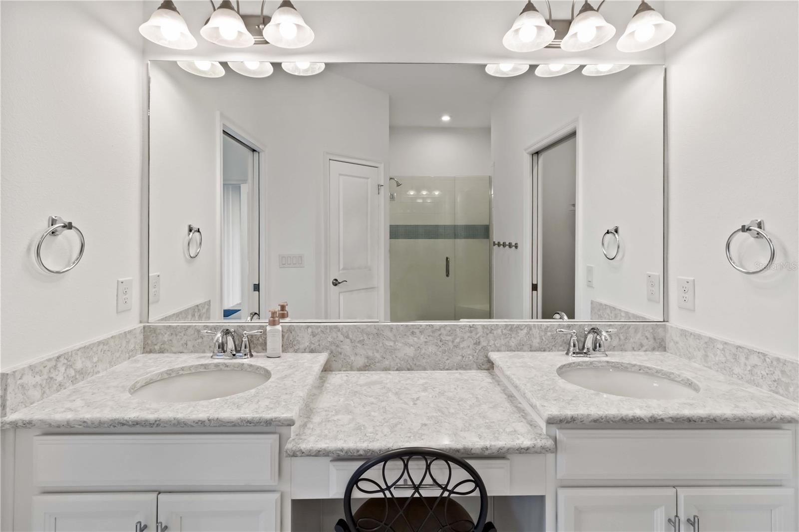 Image 15 of 51 For 10934 Wendover Drive