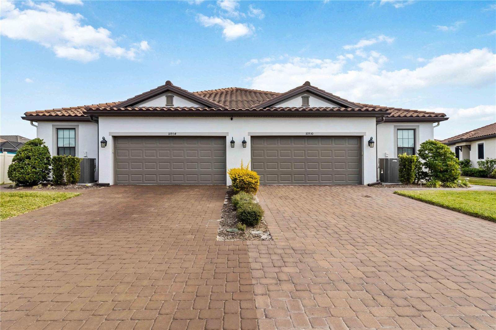 Image 33 of 51 For 10934 Wendover Drive