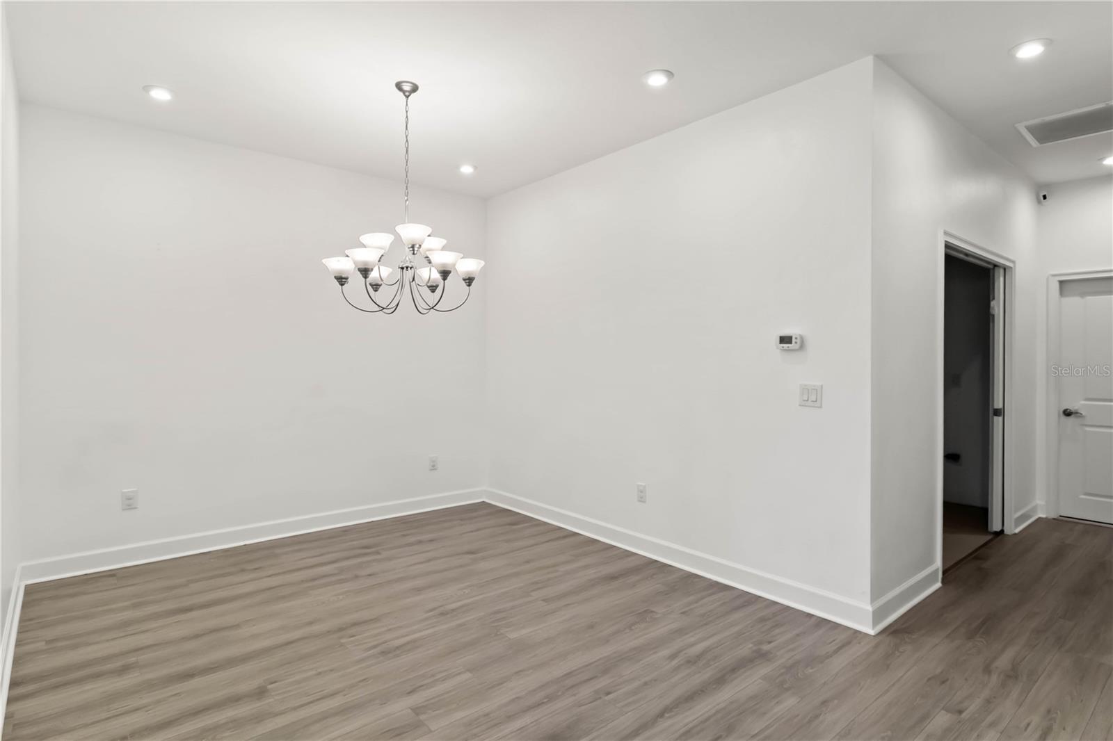 Image 8 of 51 For 10934 Wendover Drive