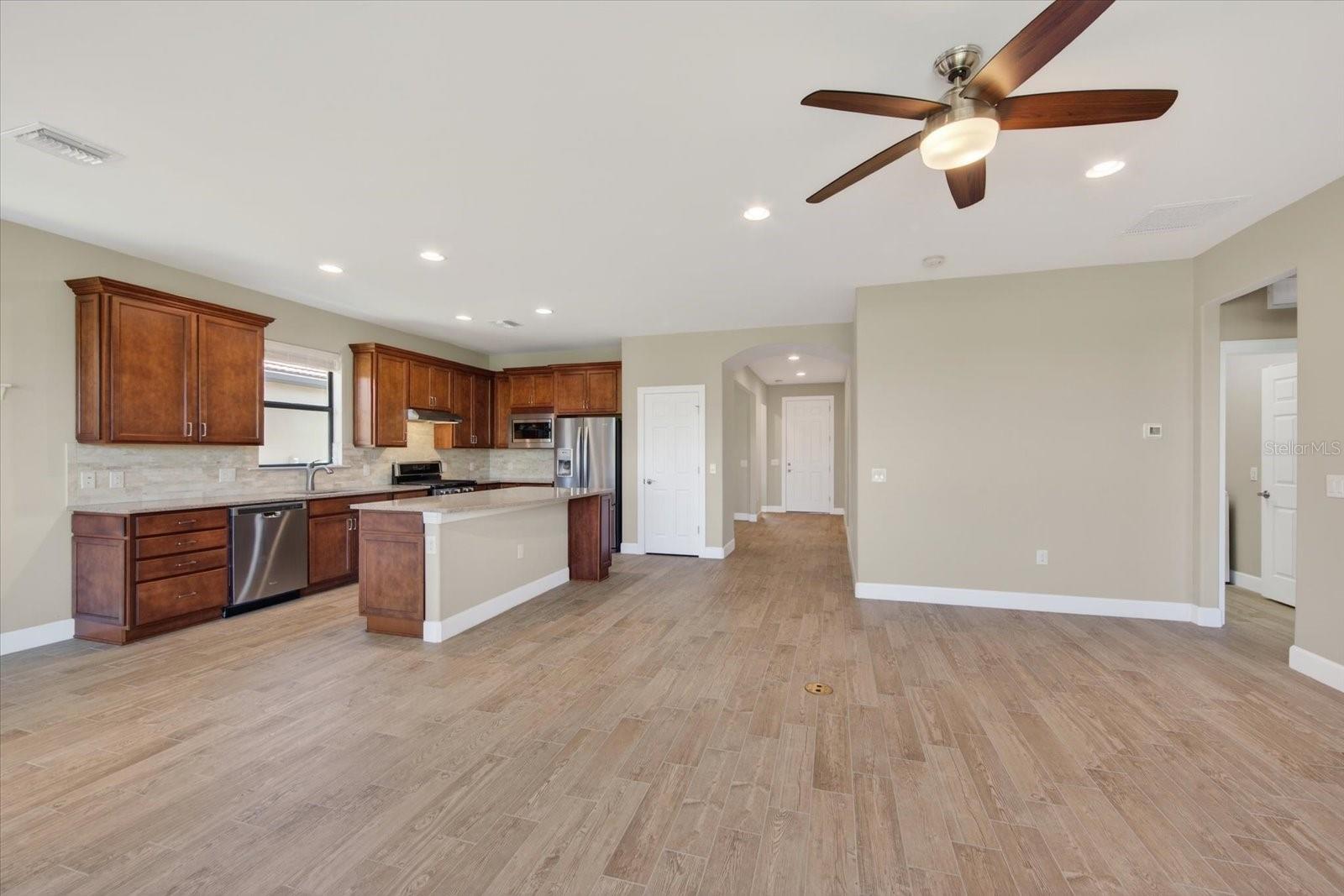 Image 30 of 95 For 6745 Chester Trail