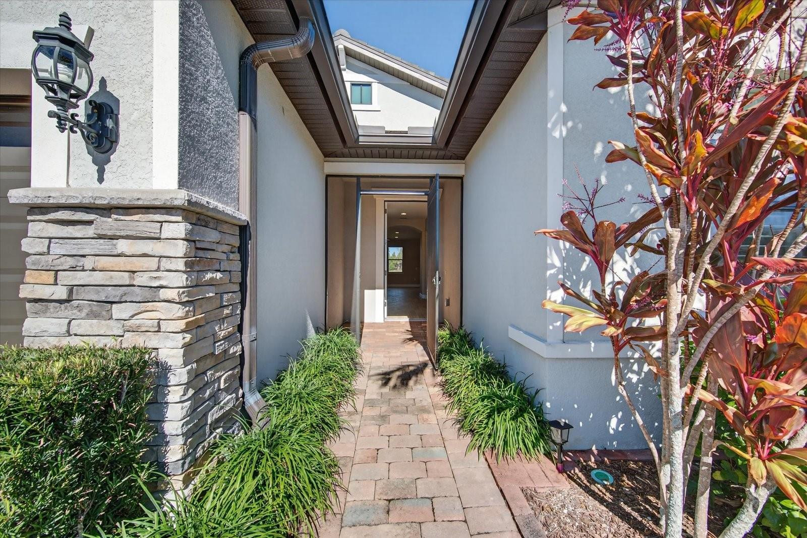 Image 4 of 95 For 6745 Chester Trail