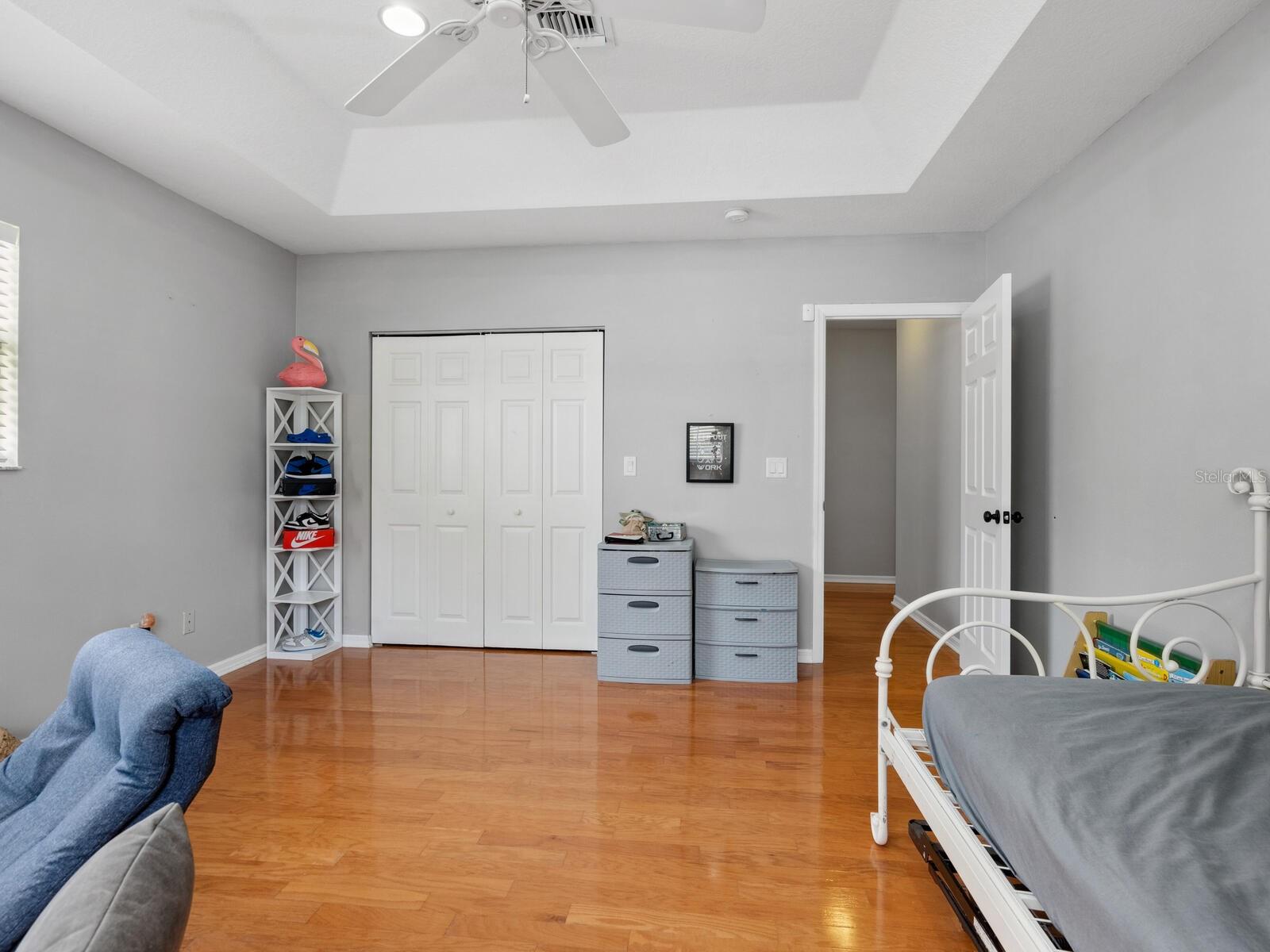 Image 41 of 73 For 221 Lychee Road