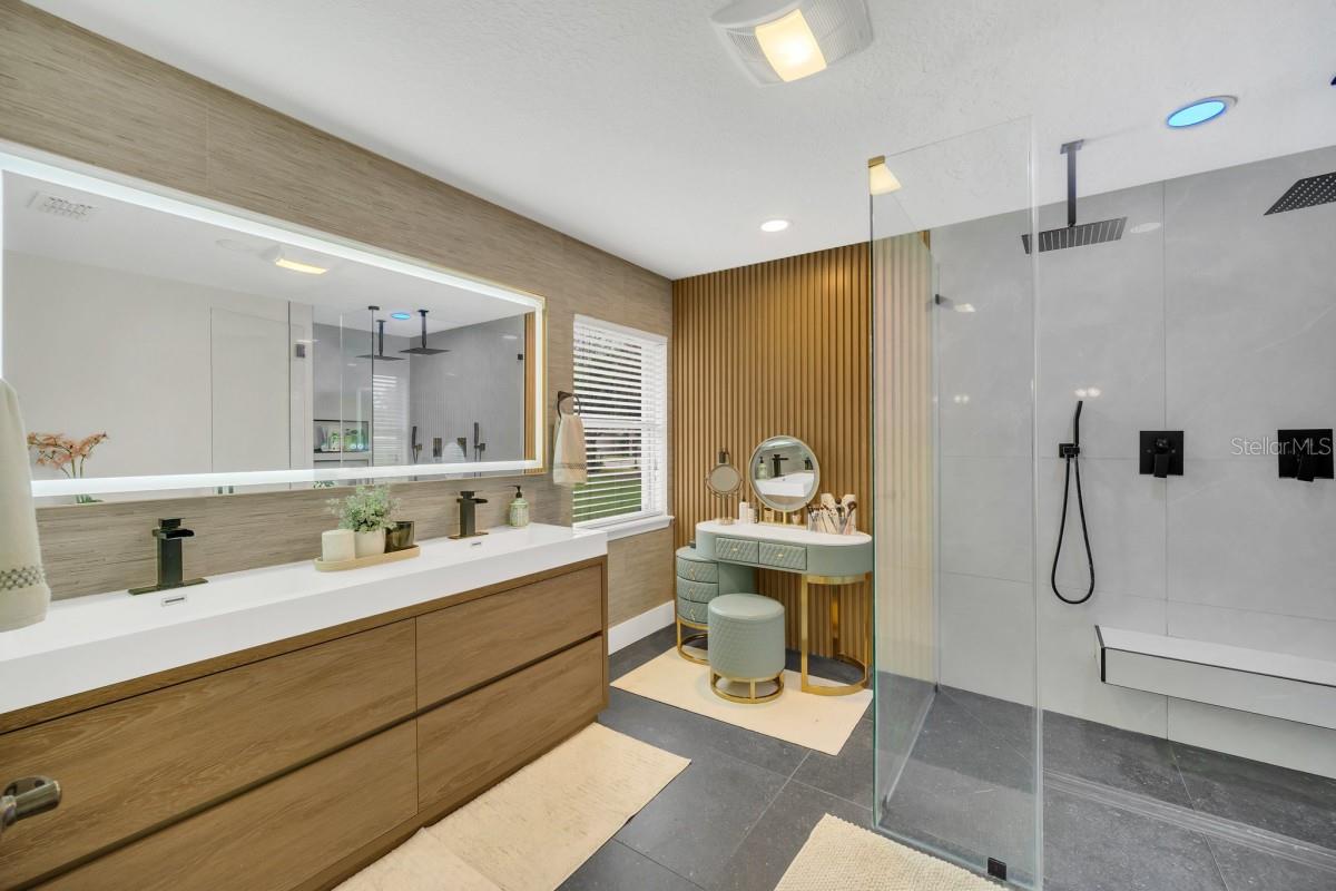 Image 27 of 41 For 9420 Ivywood Street