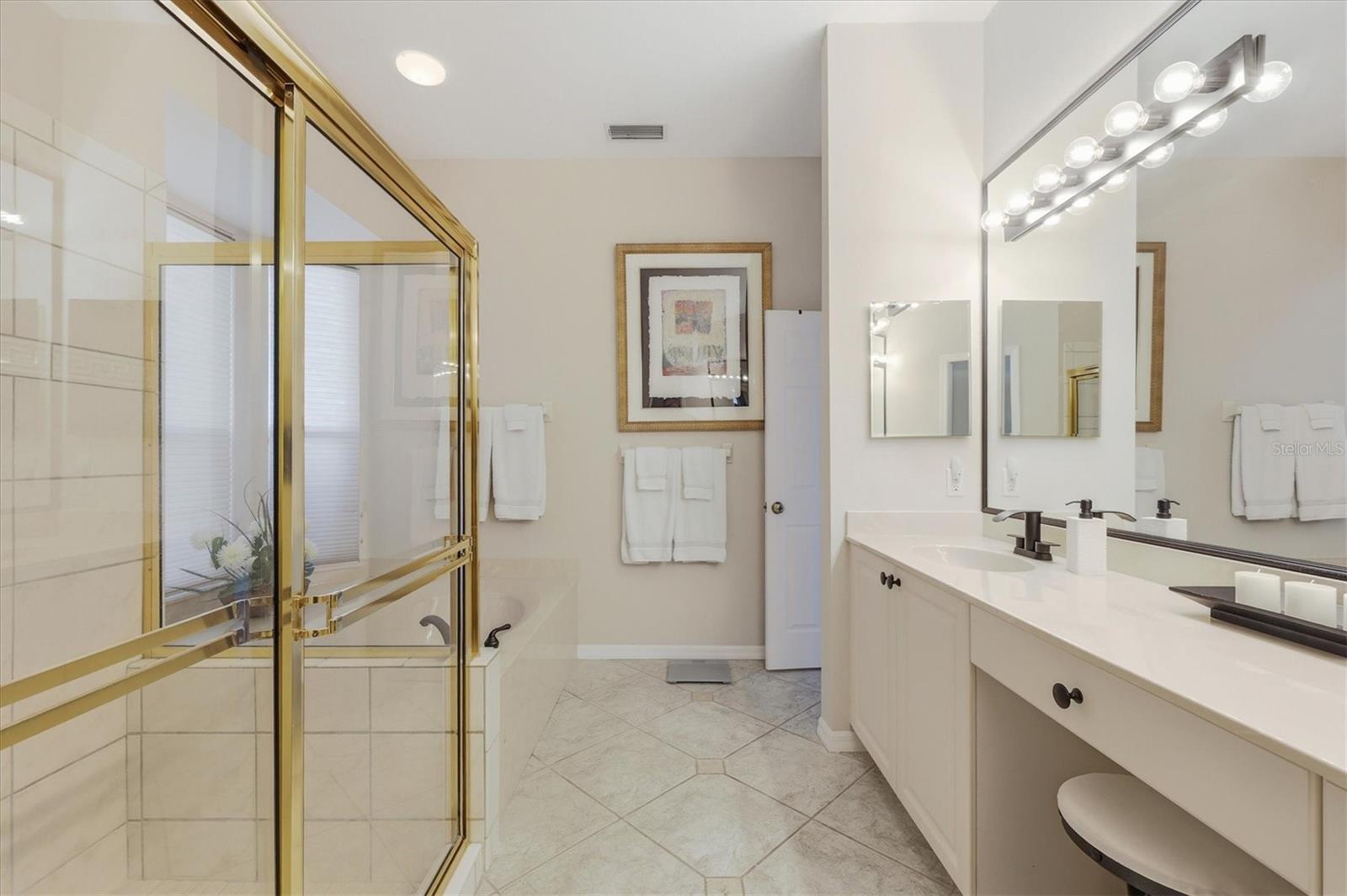 Image 19 of 60 For 7029 Lennox Place