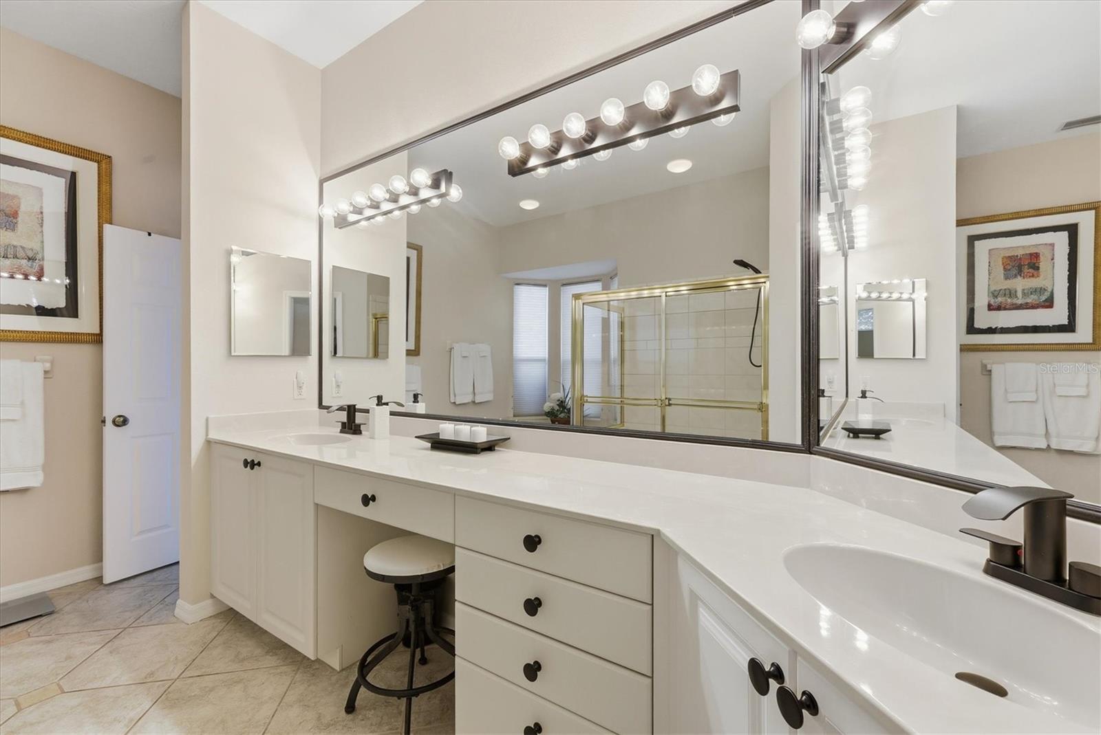 Image 20 of 60 For 7029 Lennox Place