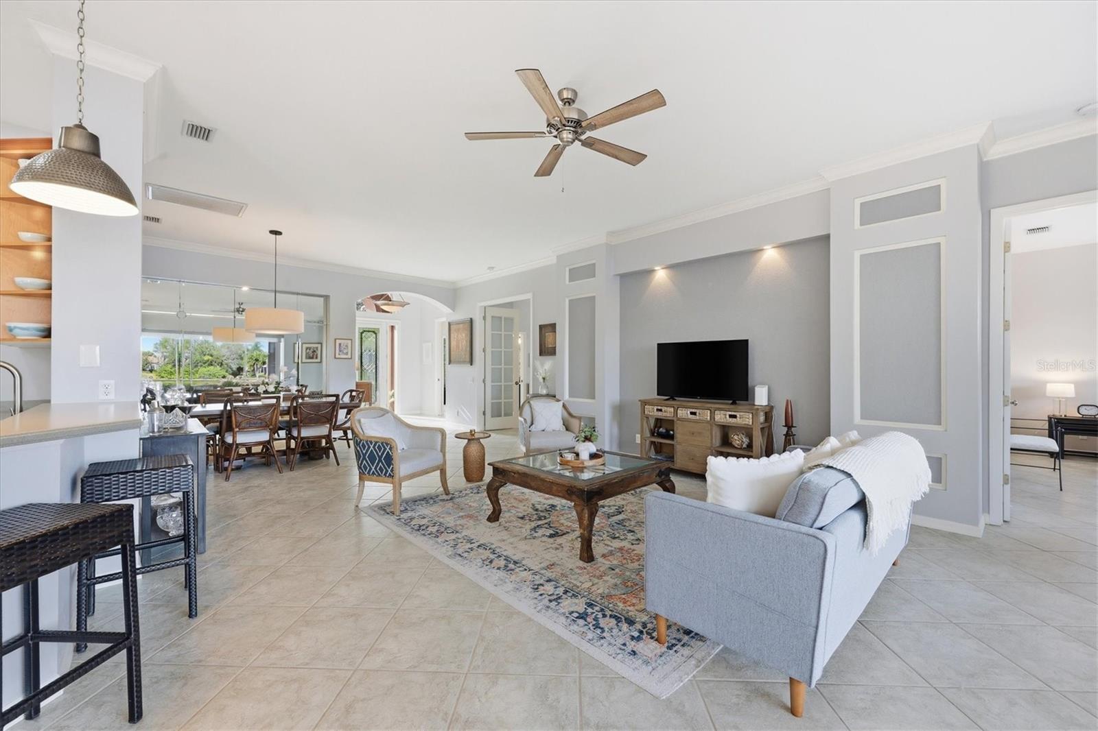 Image 8 of 60 For 7029 Lennox Place