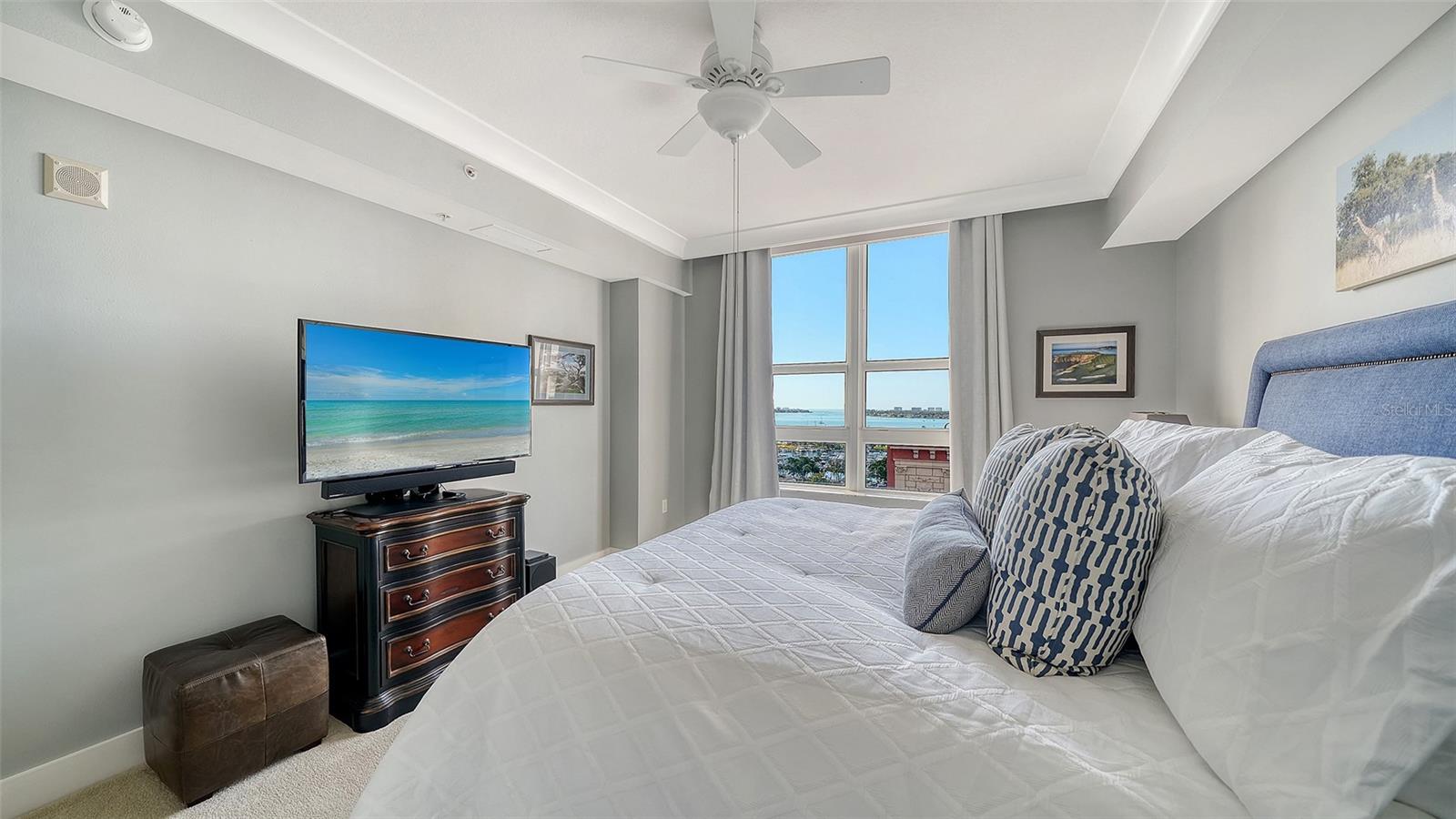 Image 19 of 78 For 1350 Main Street 1208