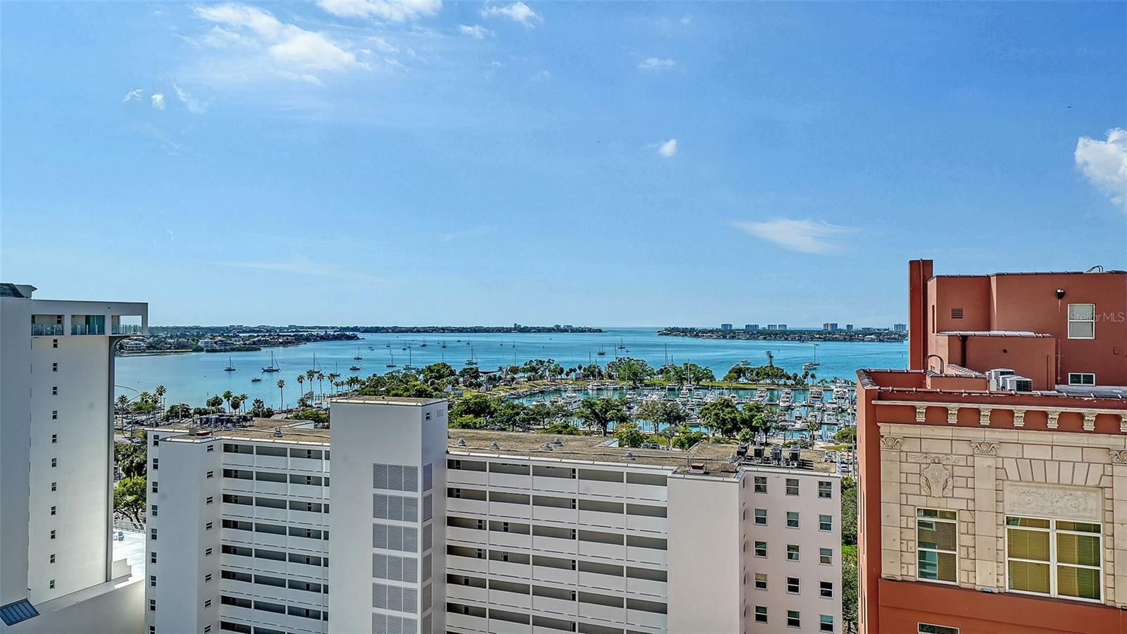 Image 20 of 78 For 1350 Main Street 1208