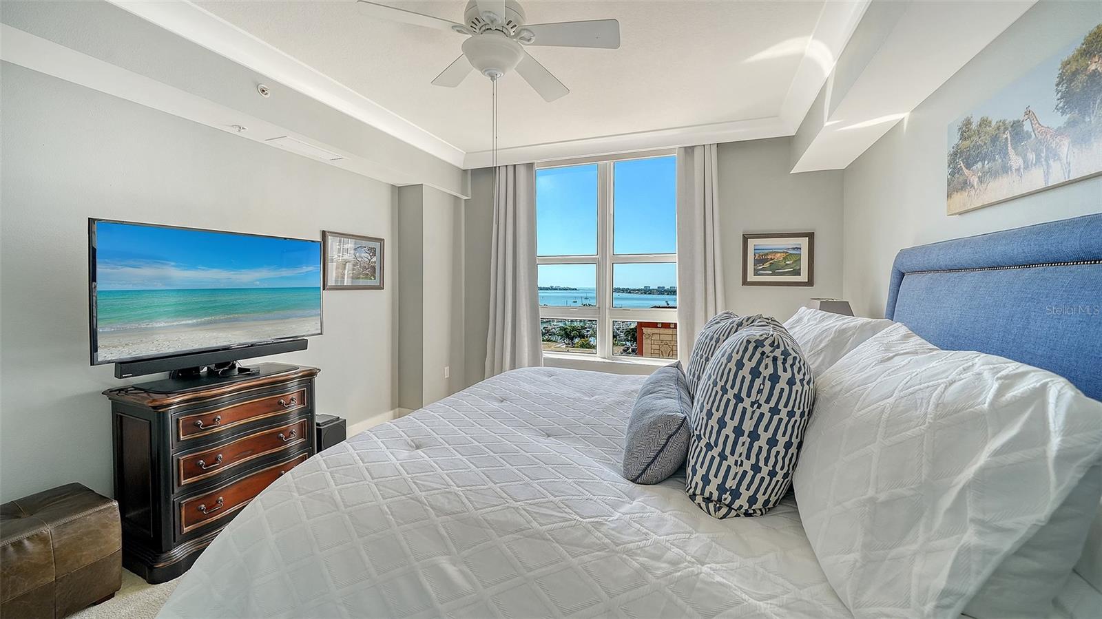 Image 21 of 78 For 1350 Main Street 1208