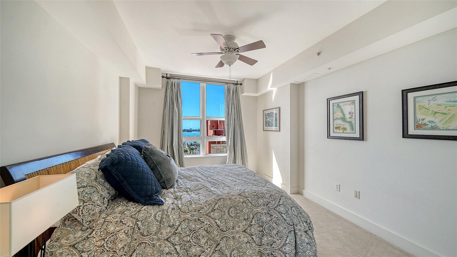 Image 24 of 78 For 1350 Main Street 1208