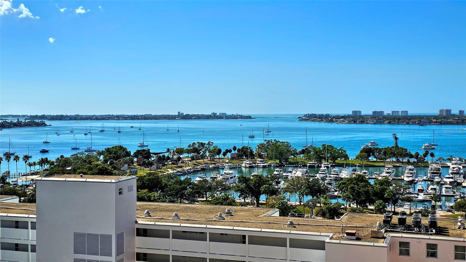 Image 27 of 78 For 1350 Main Street 1208