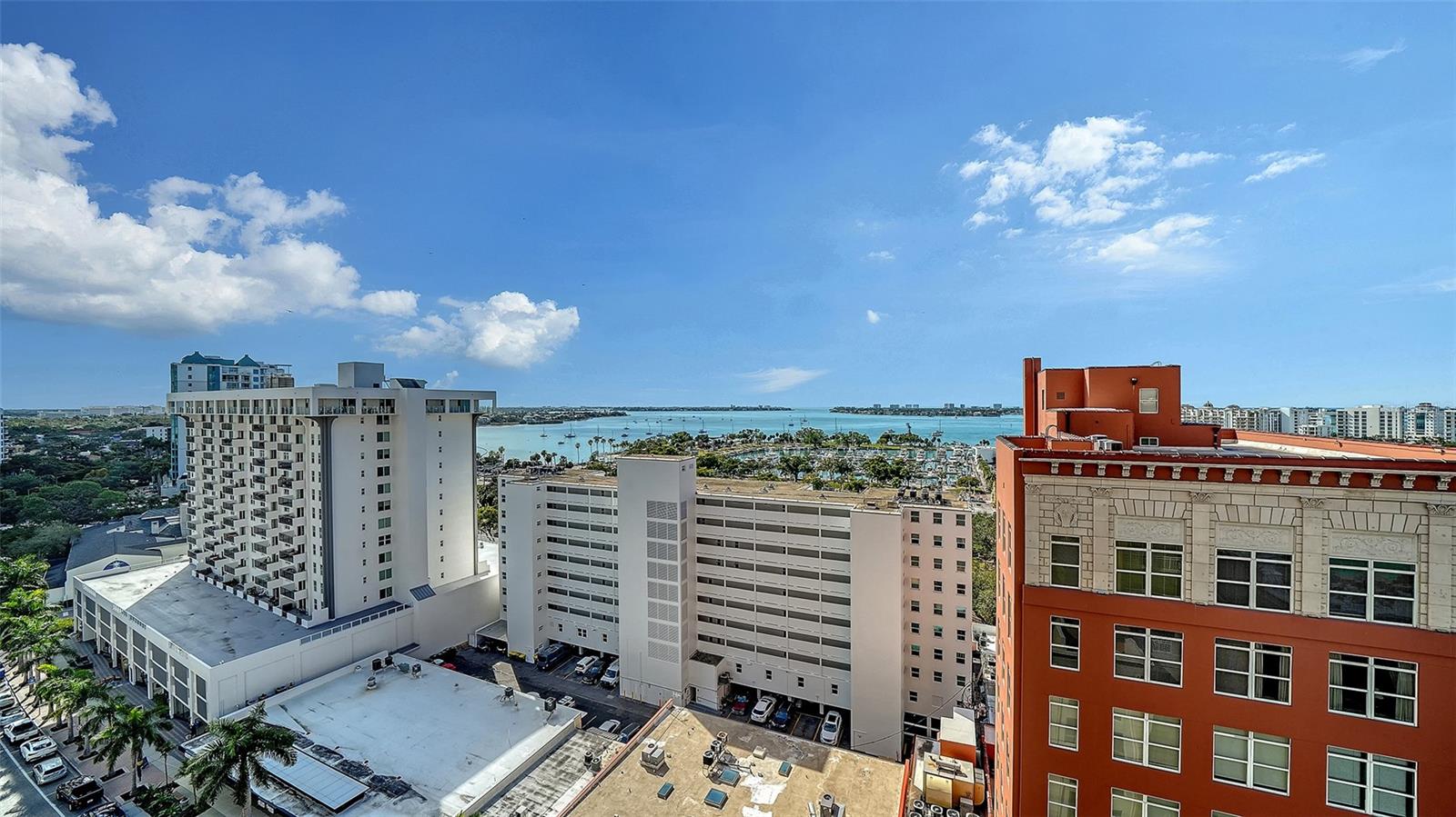 Image 6 of 78 For 1350 Main Street 1208