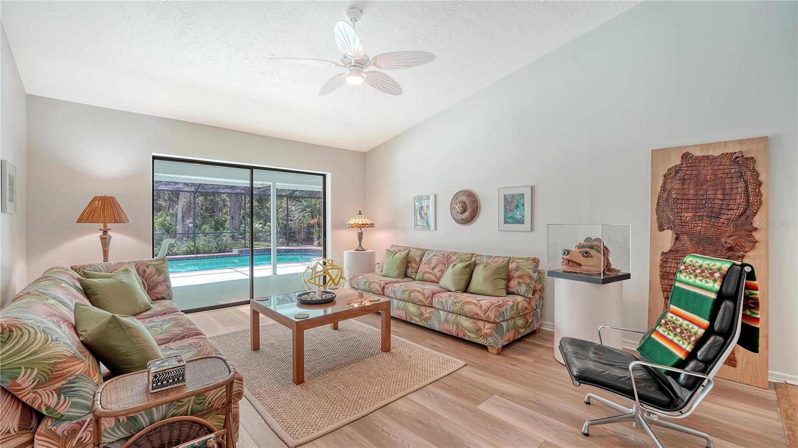 Image 13 of 76 For 7604 Weeping Willow Circle