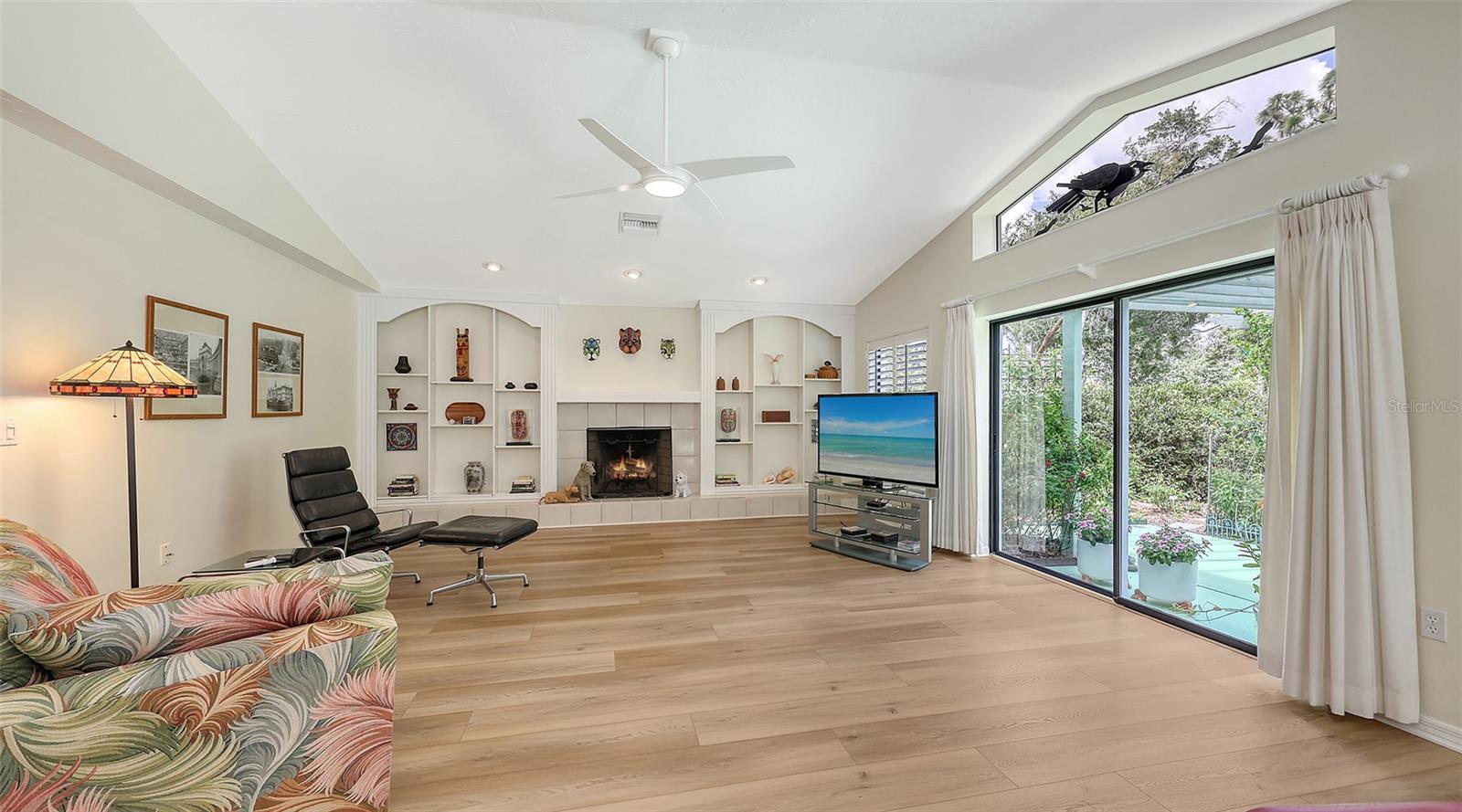 Image 27 of 76 For 7604 Weeping Willow Circle