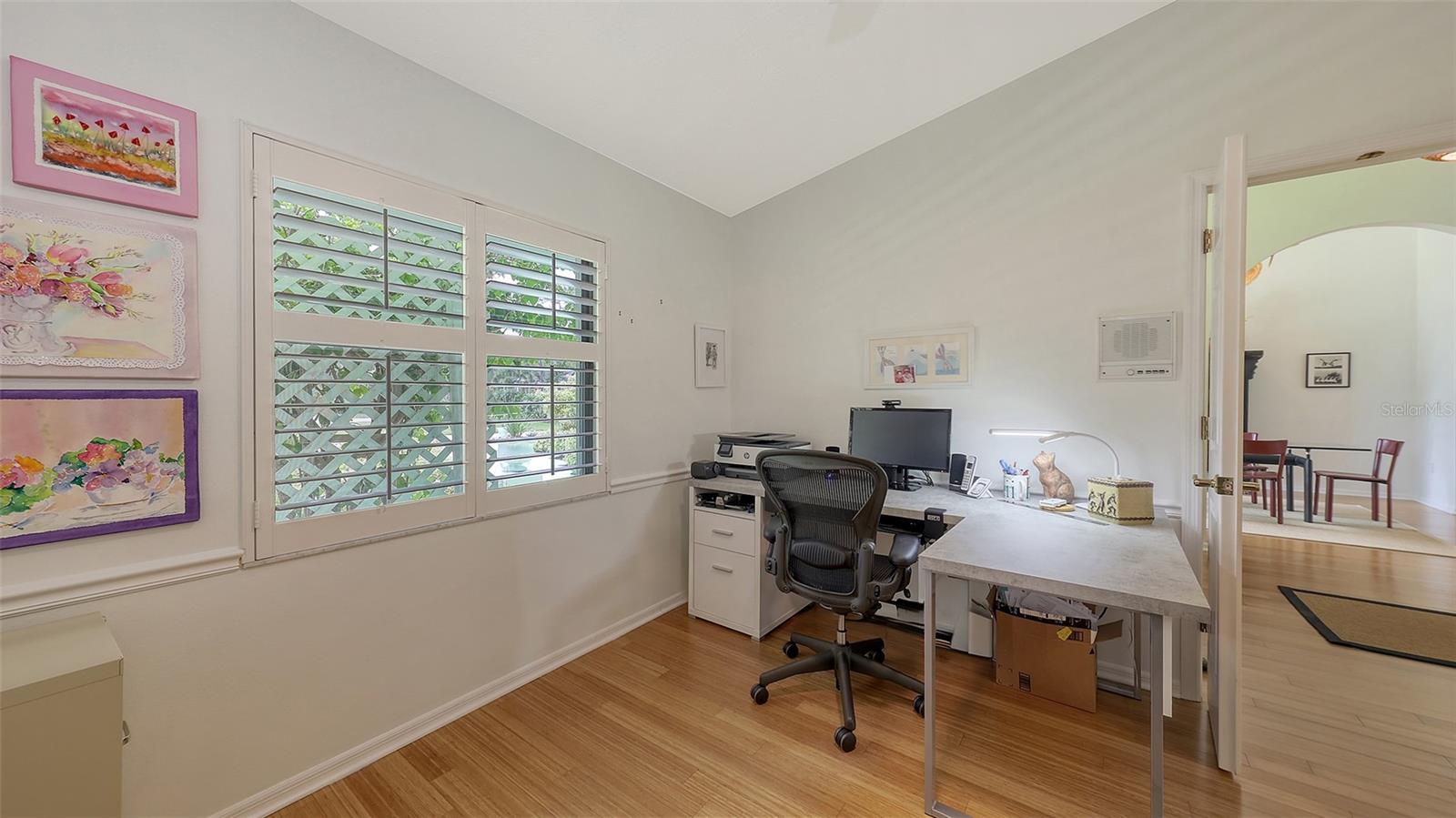 Image 33 of 76 For 7604 Weeping Willow Circle