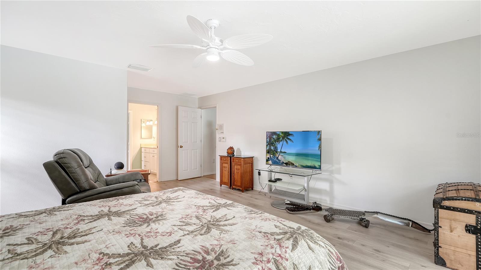 Image 40 of 76 For 7604 Weeping Willow Circle