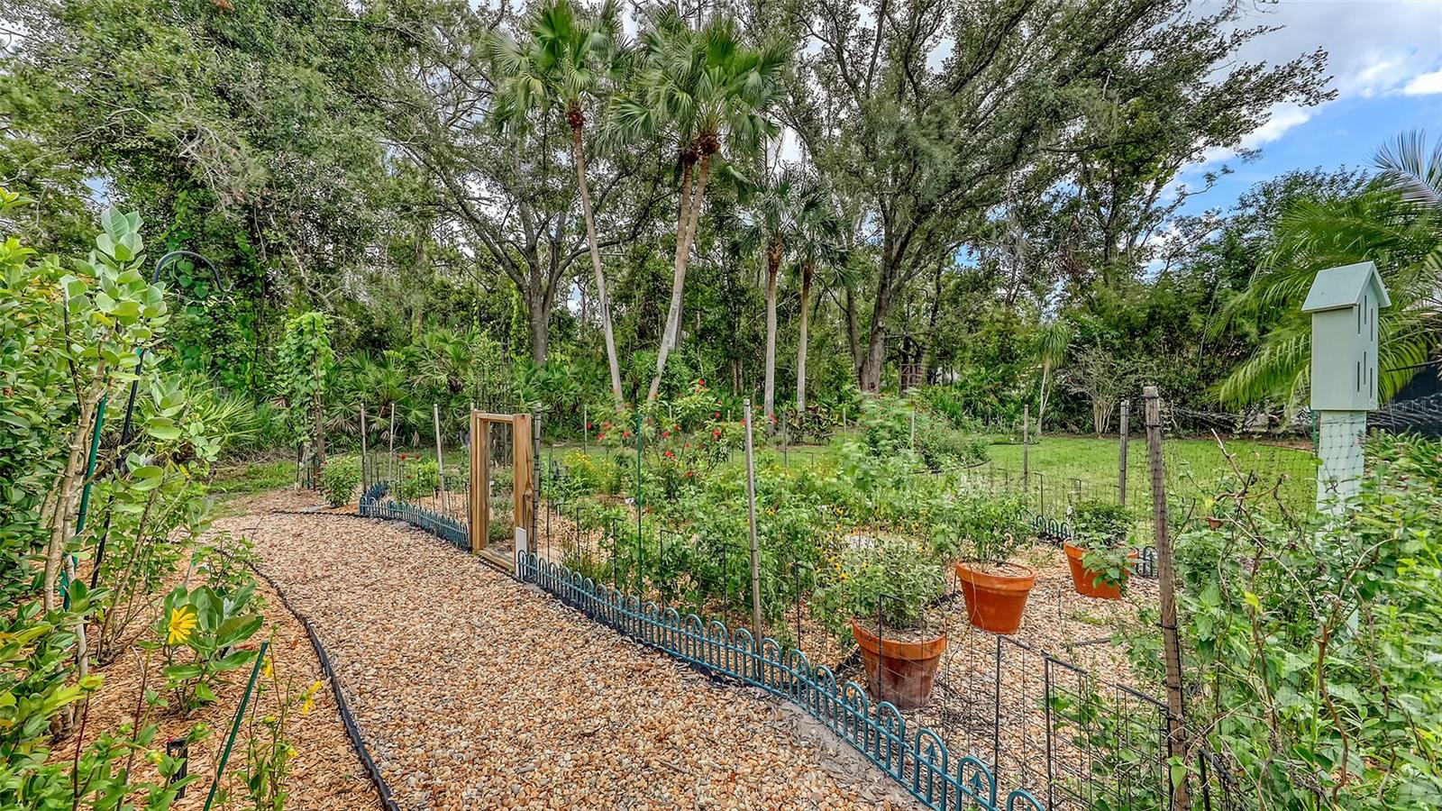 Image 61 of 76 For 7604 Weeping Willow Circle