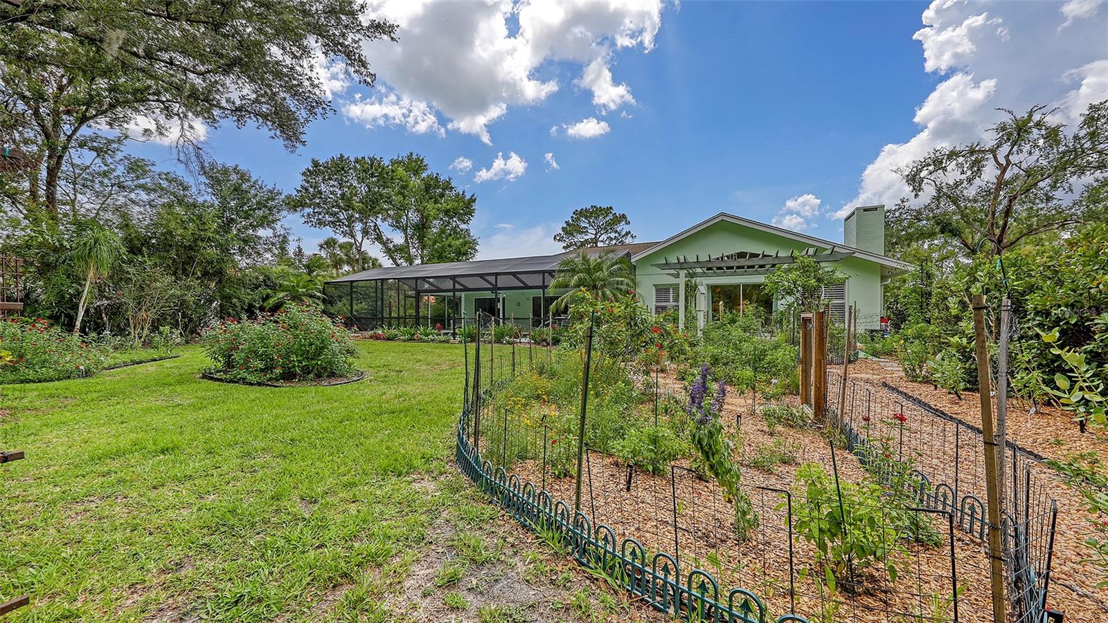 Image 62 of 76 For 7604 Weeping Willow Circle