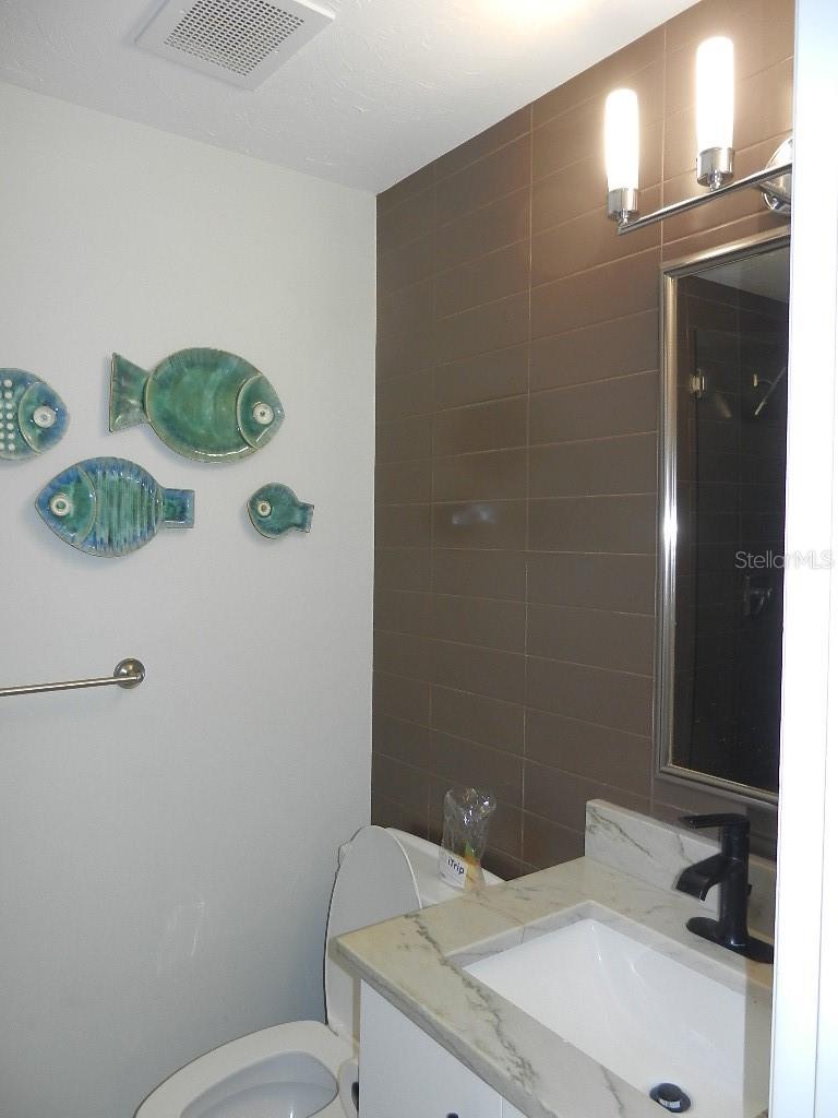 Image 54 of 58 For 6732 Sarasea Circle 104c