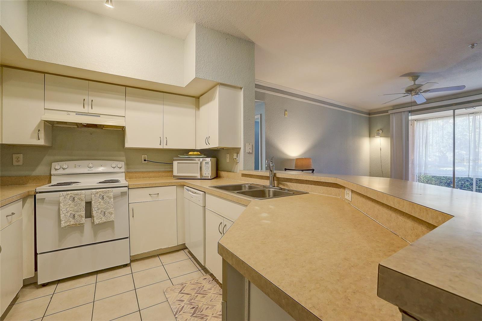 Image 10 of 78 For 4174 Central Sarasota Parkway 212