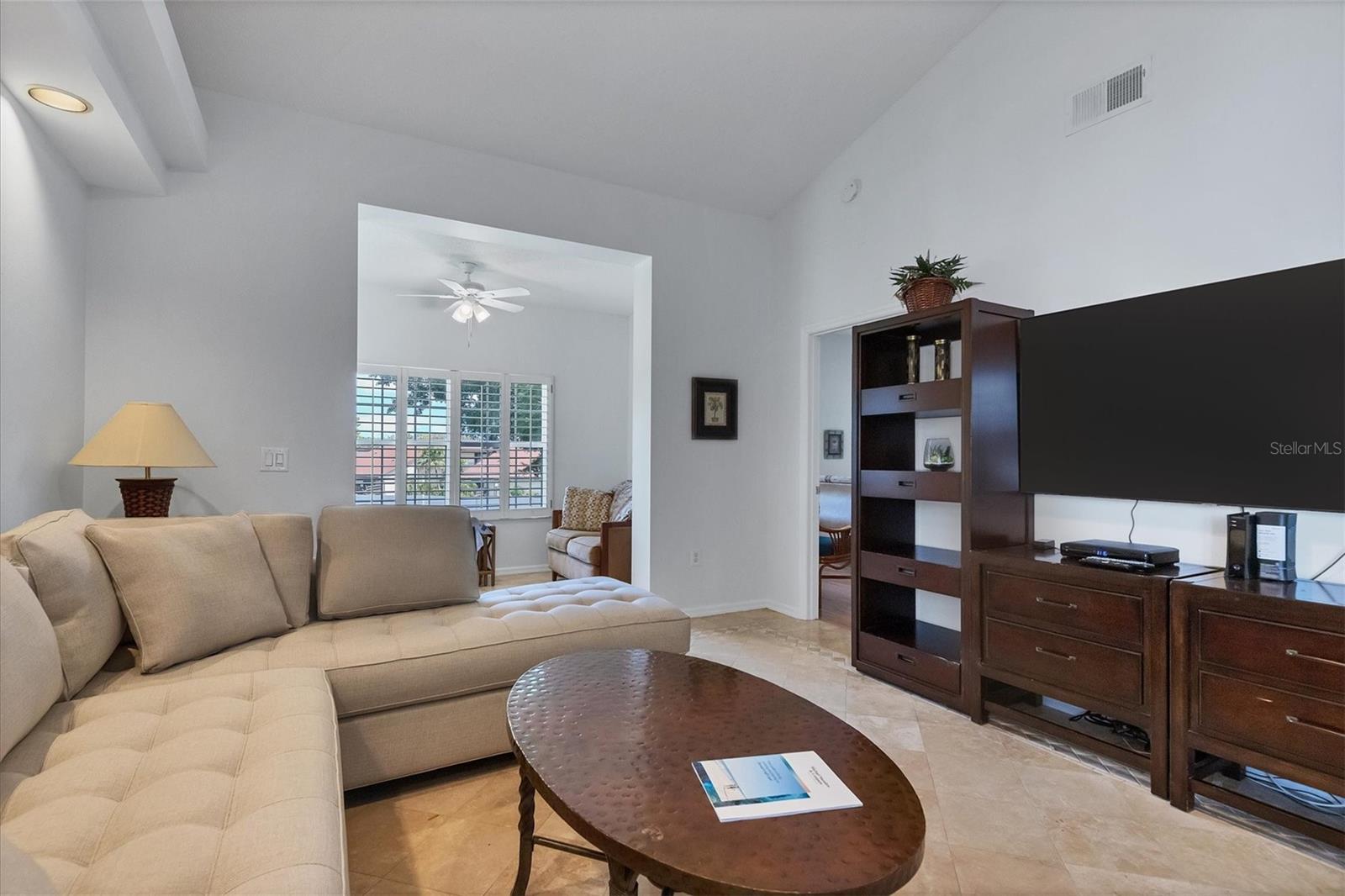 Image 11 of 26 For 3605 54th Drive W 204