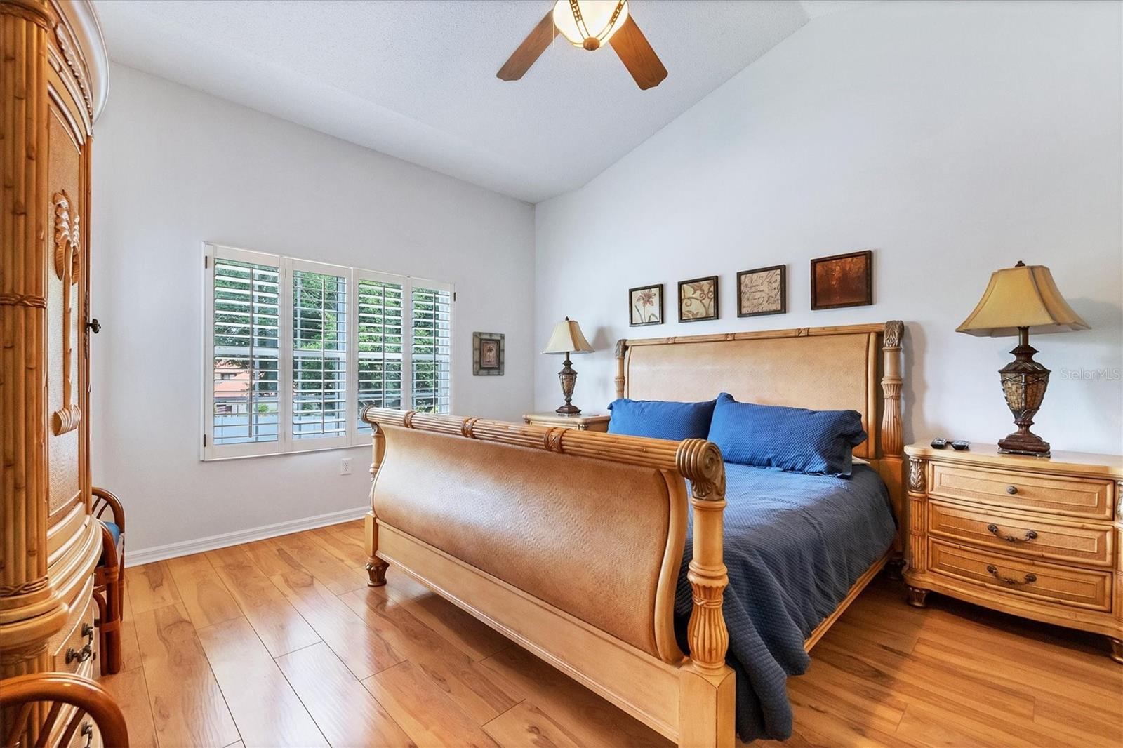 Image 15 of 26 For 3605 54th Drive W 204