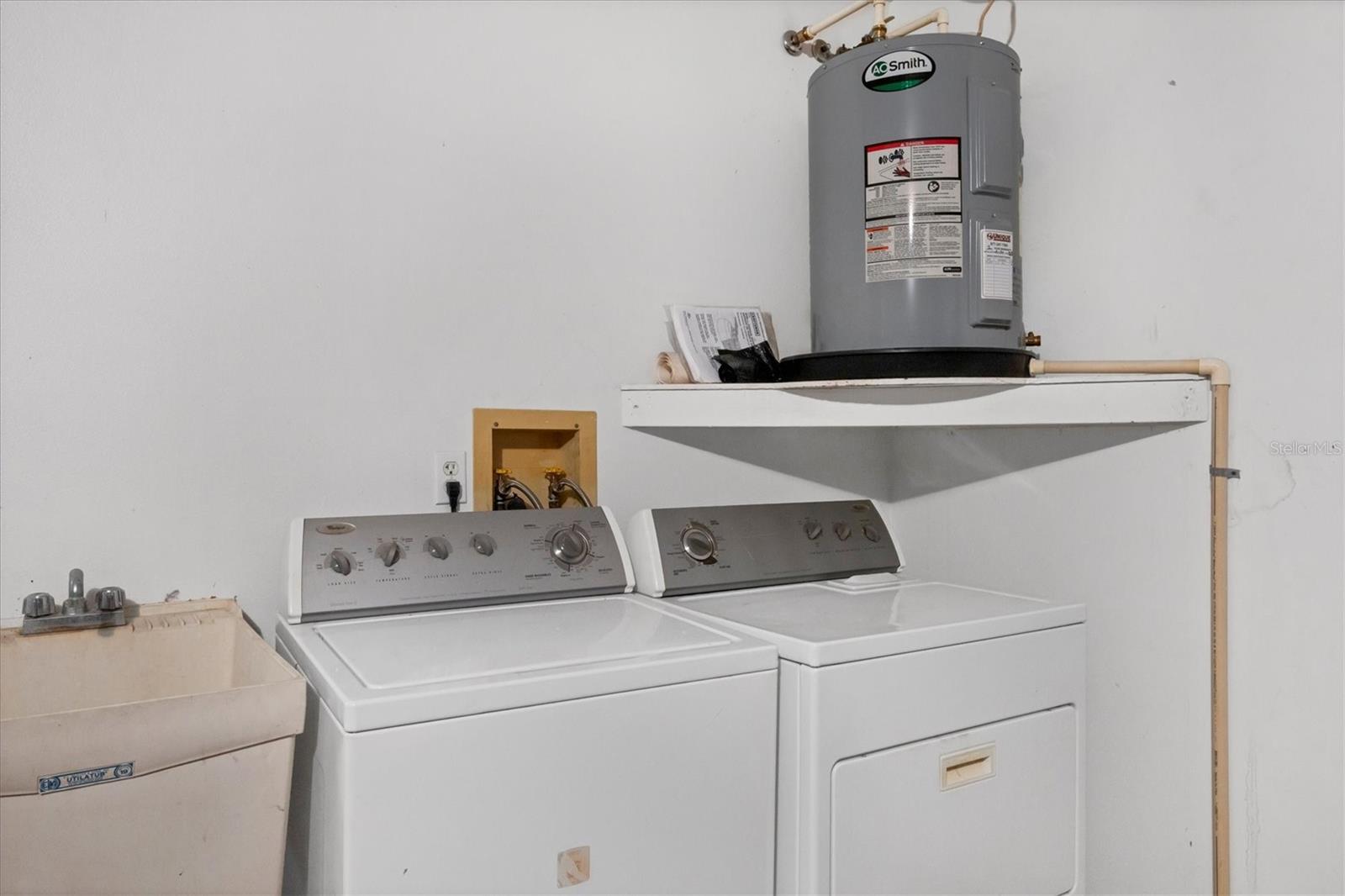 Image 19 of 26 For 4184 Oakhurst Circle W 3154