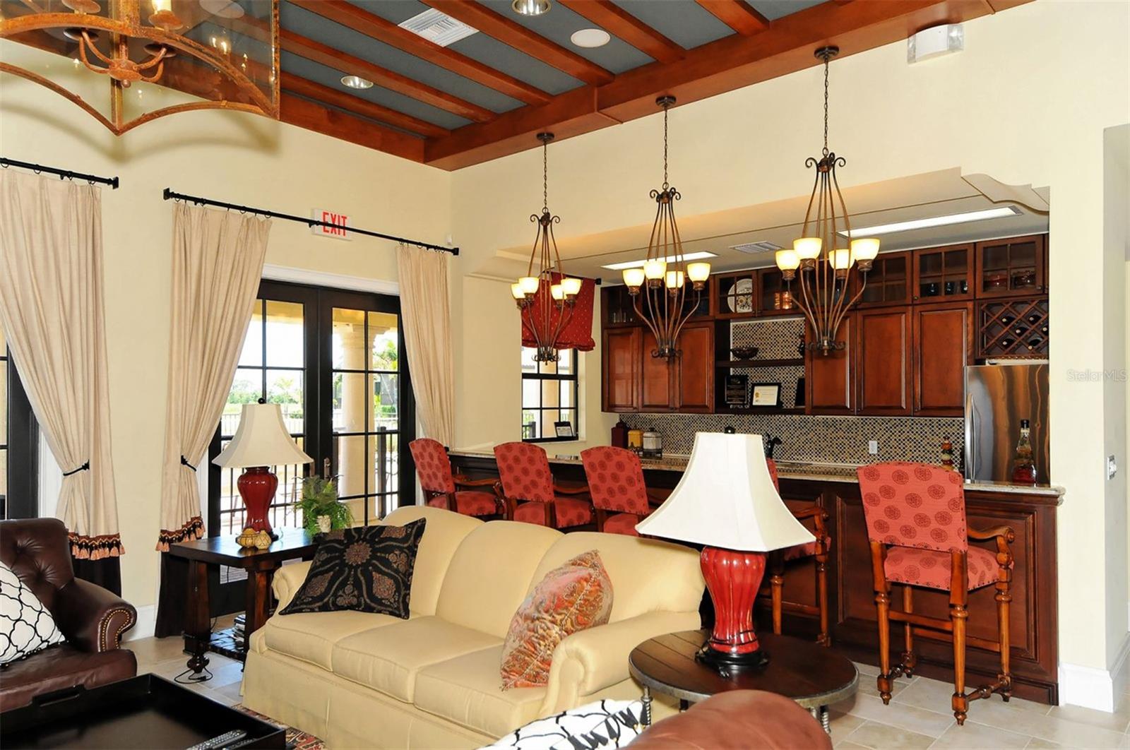 Image 42 of 61 For 5238 Title Row Drive