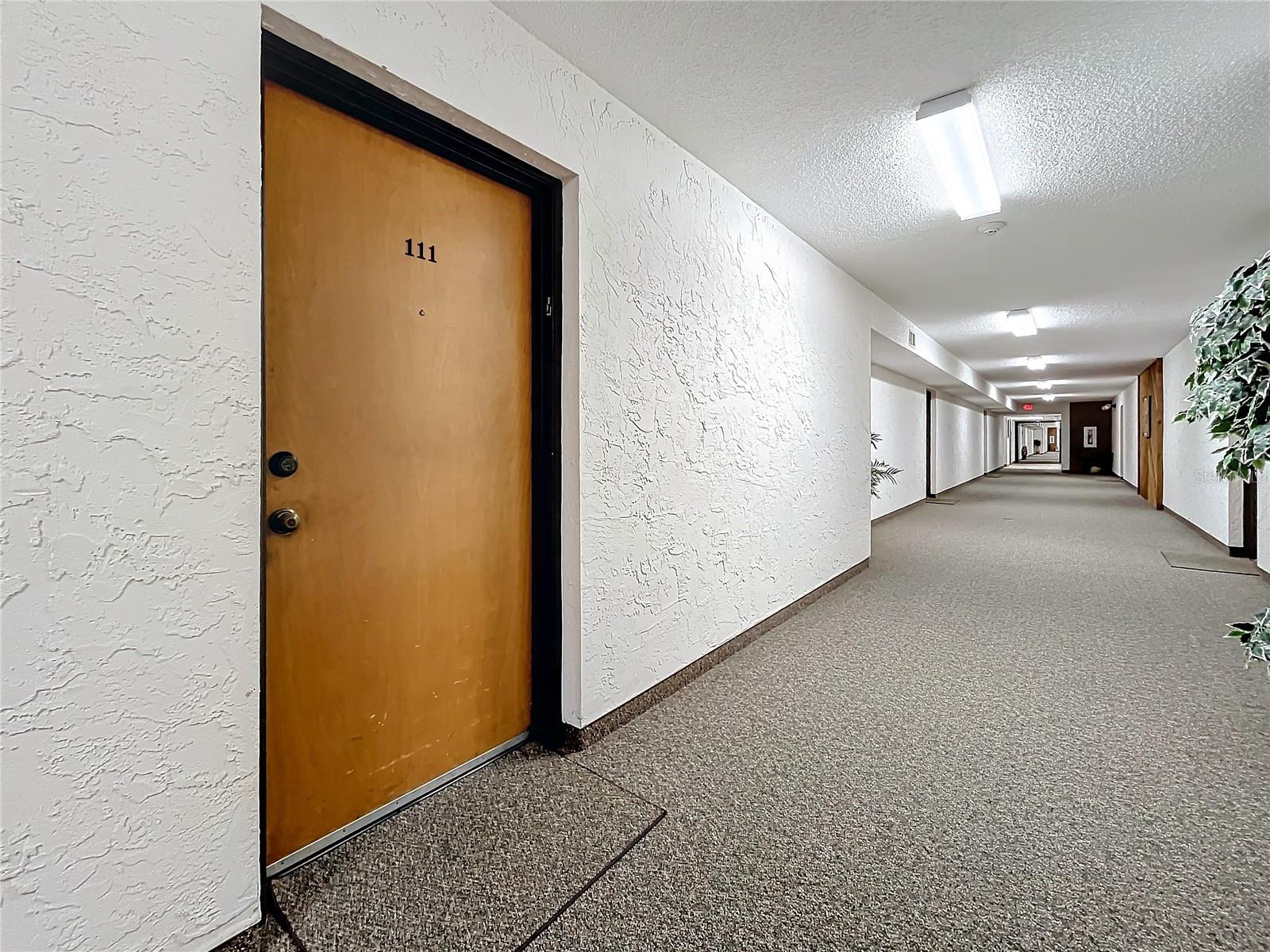 Image 39 of 64 For 2587 Countryside Boulevard 6111