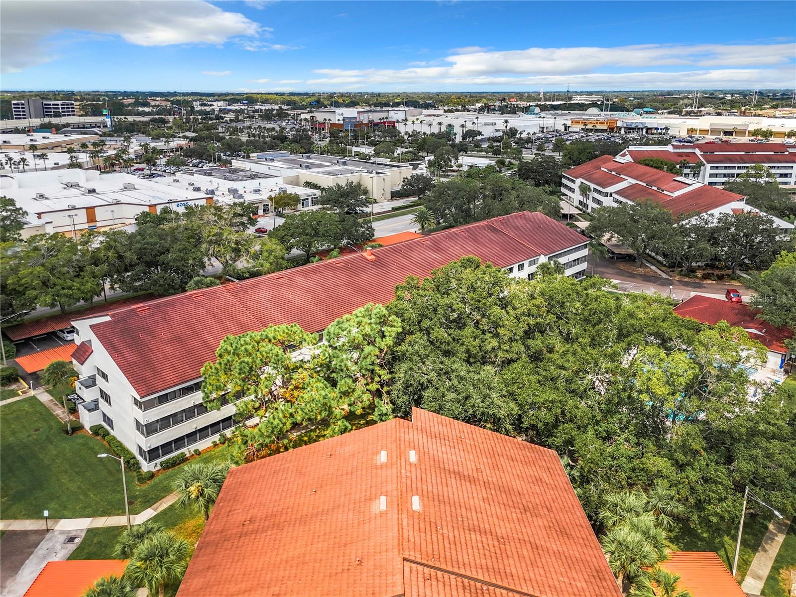 Image 46 of 64 For 2587 Countryside Boulevard 6111