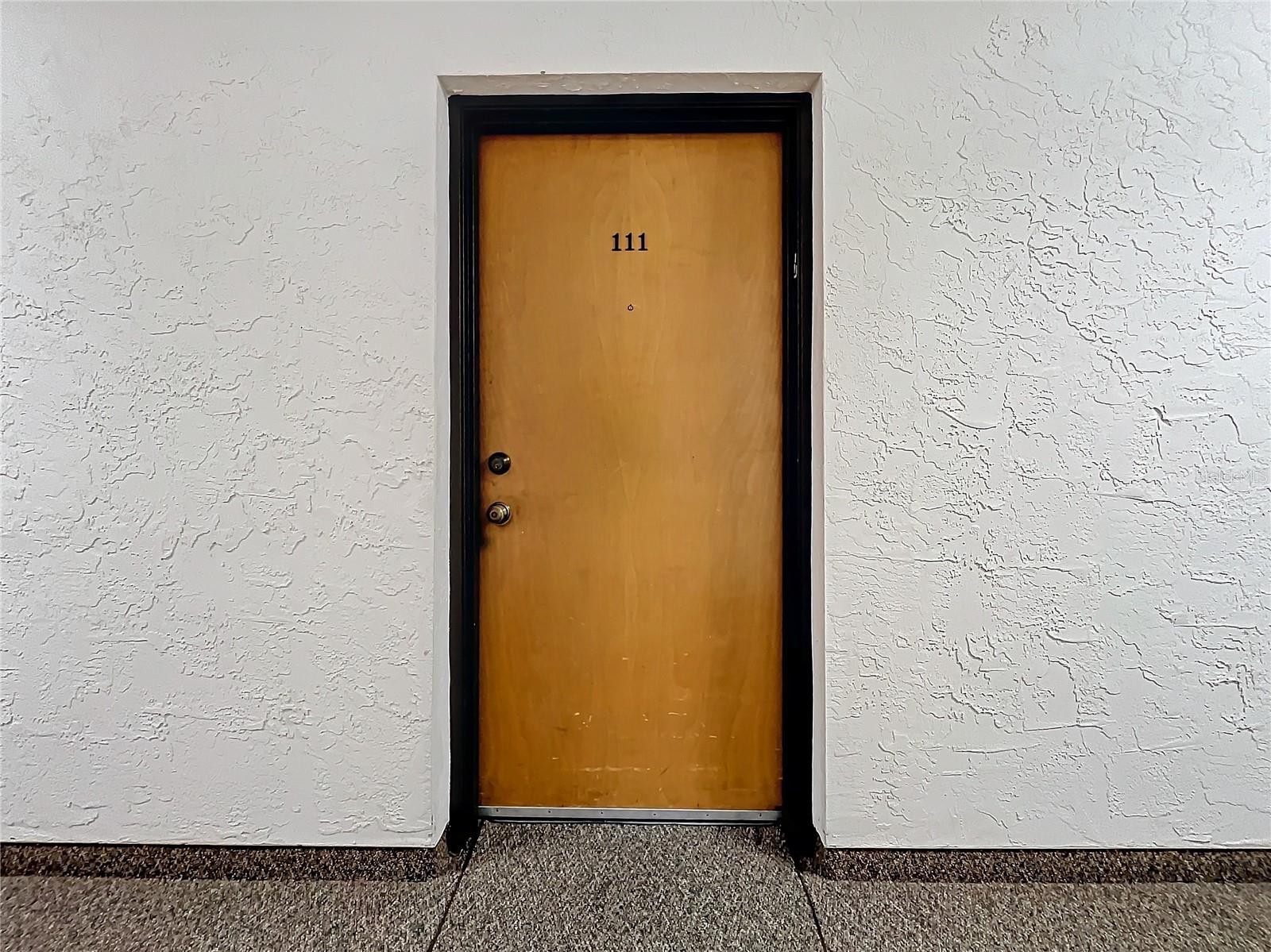 Image 6 of 64 For 2587 Countryside Boulevard 6111