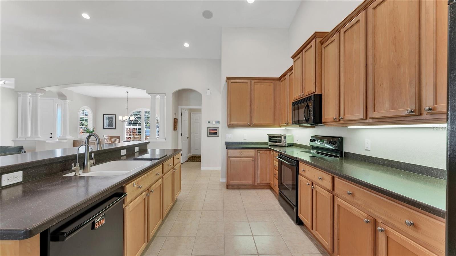 Image 12 of 46 For 13920 Wood Duck Circle