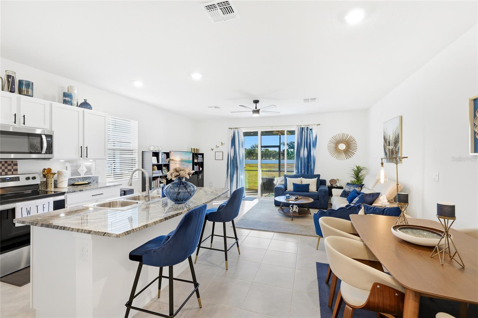 Image 5 of 39 For 3907 Goldheart Boulevard