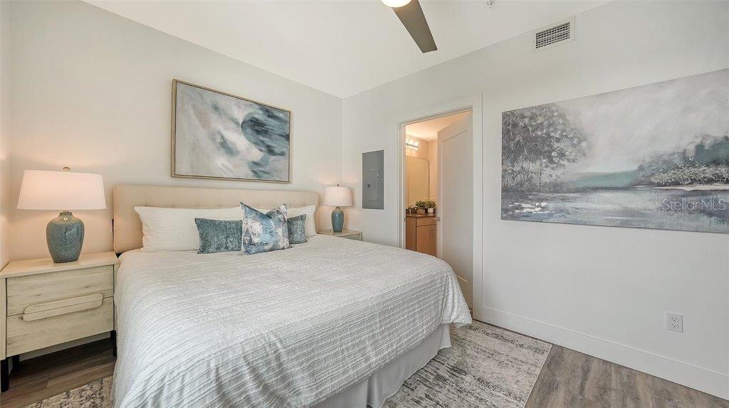 Image 14 of 44 For 1709 Tamiami Trail 502