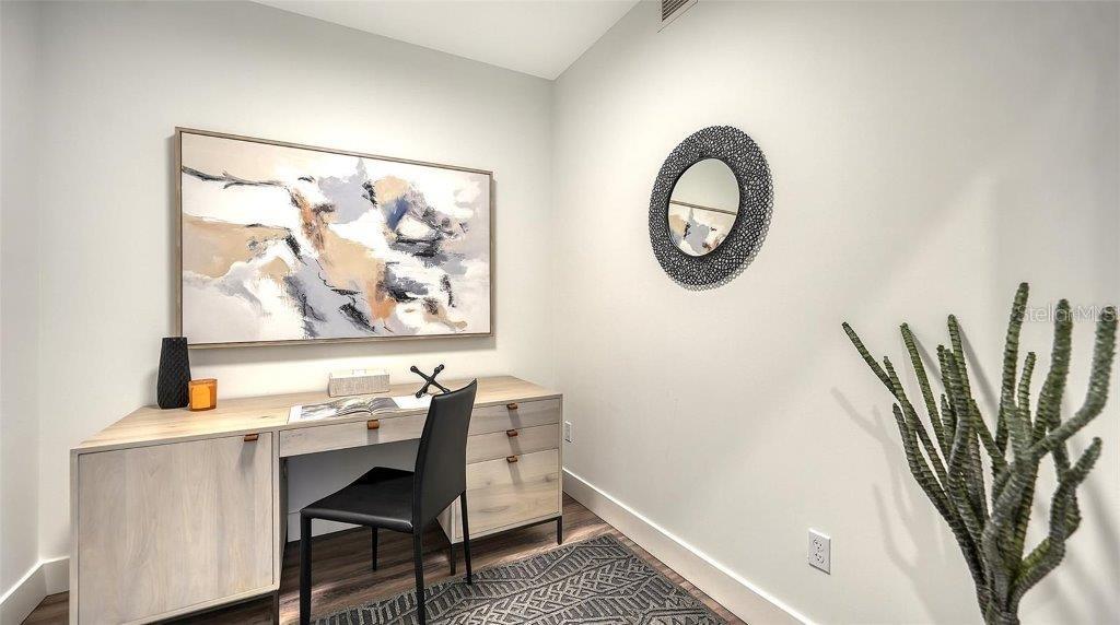 Image 19 of 44 For 1709 Tamiami Trail 502