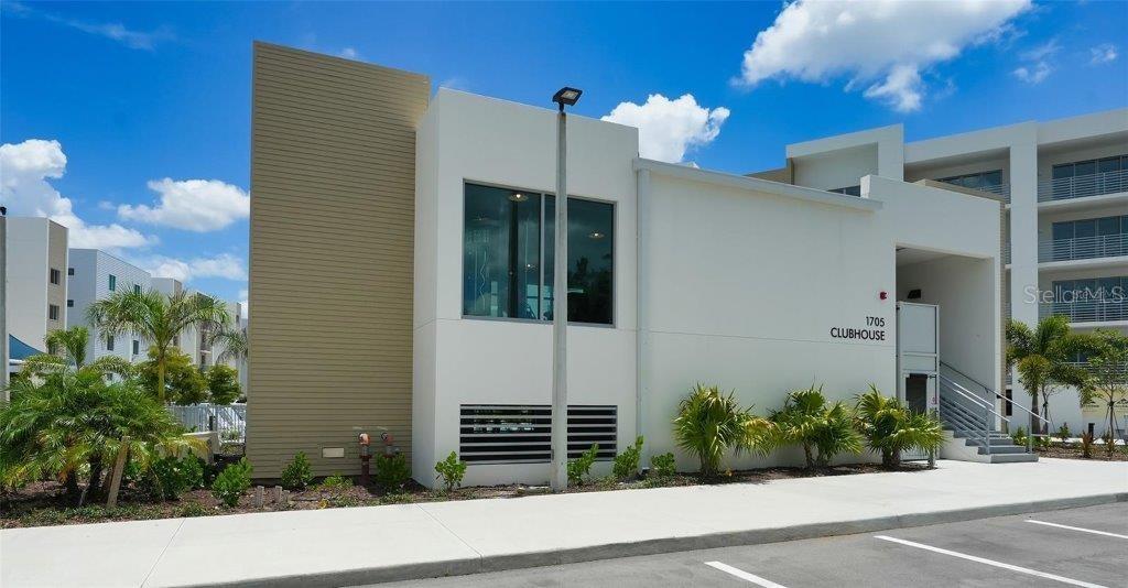 Image 22 of 44 For 1709 Tamiami Trail 502