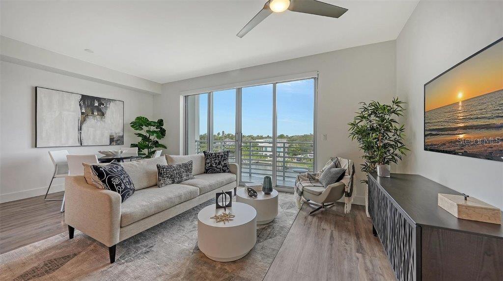 Image 4 of 44 For 1709 Tamiami Trail 502