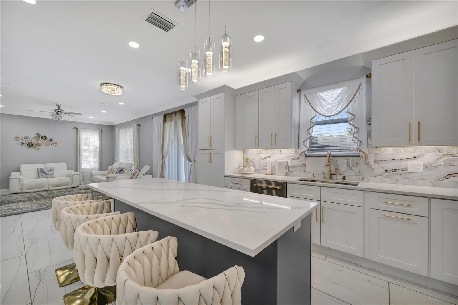 Image 14 of 60 For 7618 16th Court