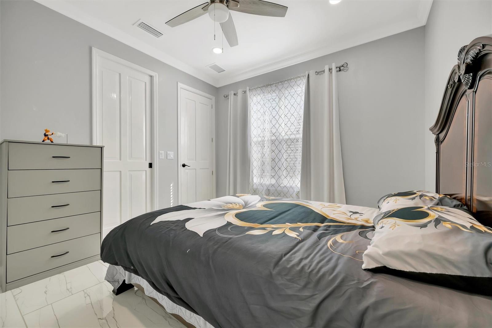 Image 20 of 60 For 7618 16th Court