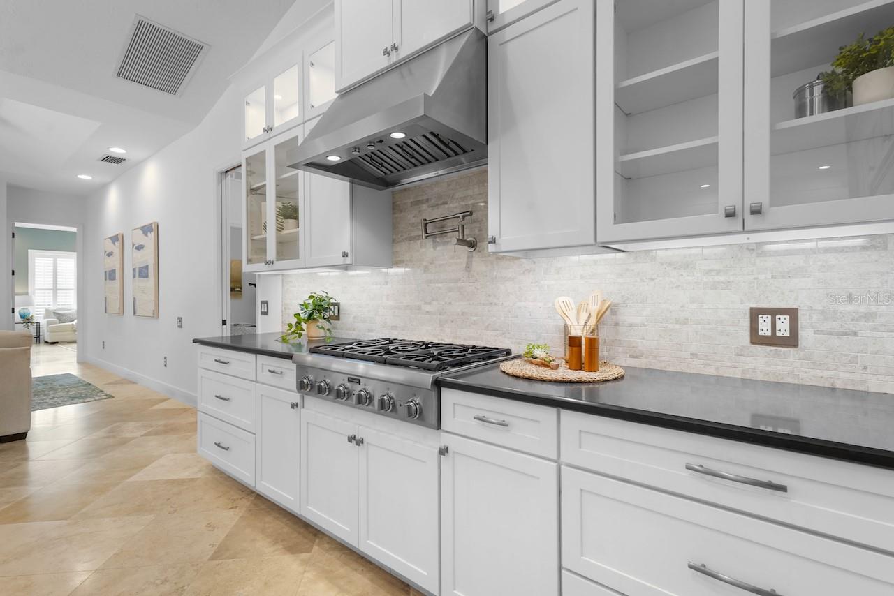 Image 23 of 70 For 7042 Twin Hills Terrace