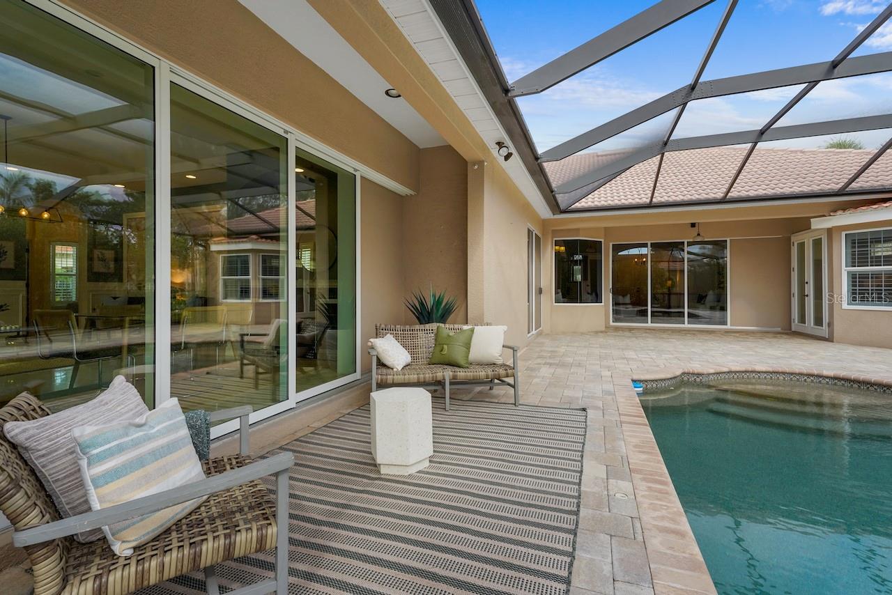 Image 29 of 70 For 7042 Twin Hills Terrace