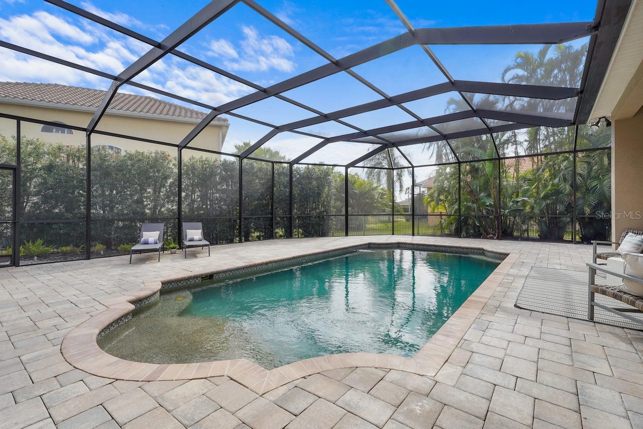 Image 31 of 70 For 7042 Twin Hills Terrace